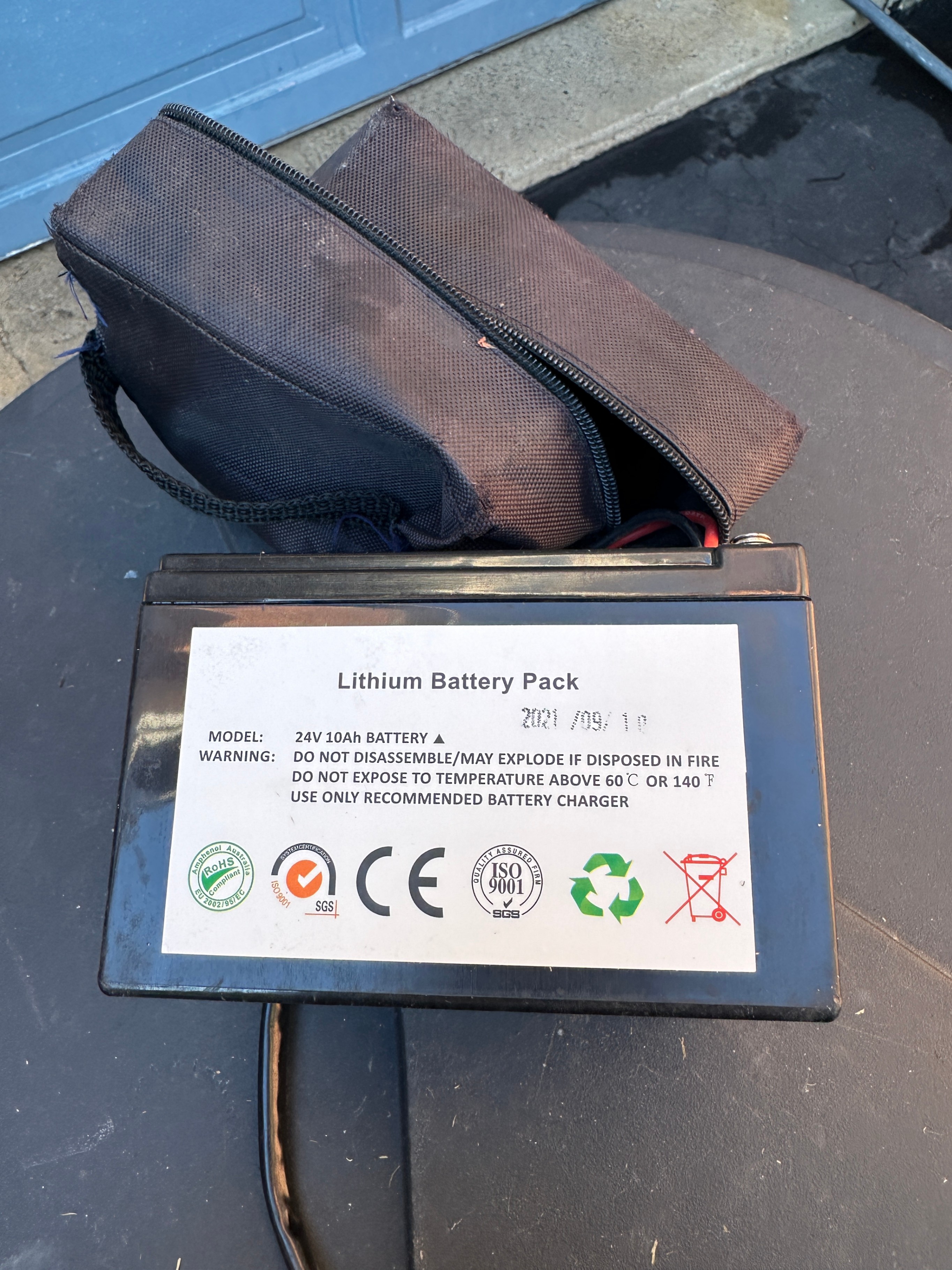 Motorized Electric Caddy Golf Trolley Battery 24V 10Ah - photo 4