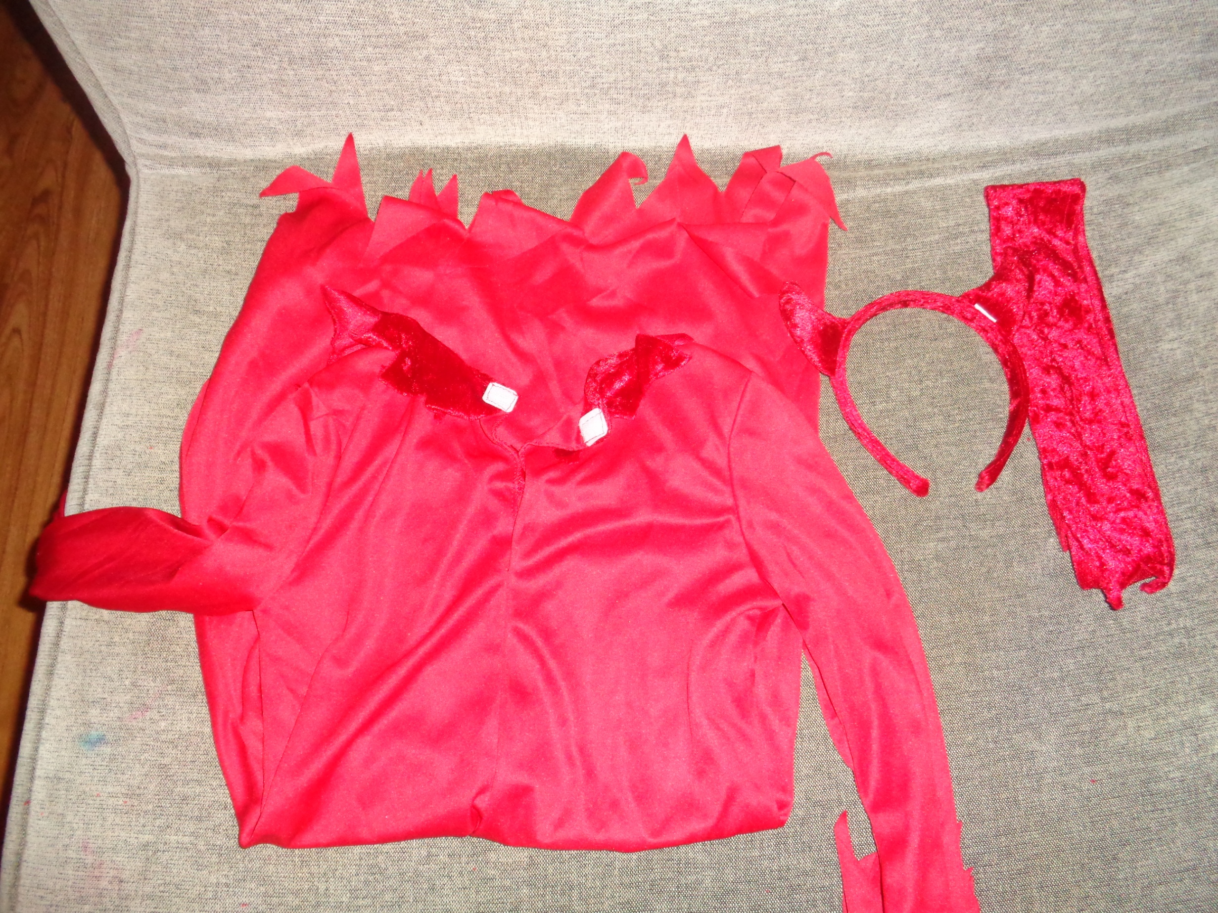 Girl's Halloween Costume - photo 2