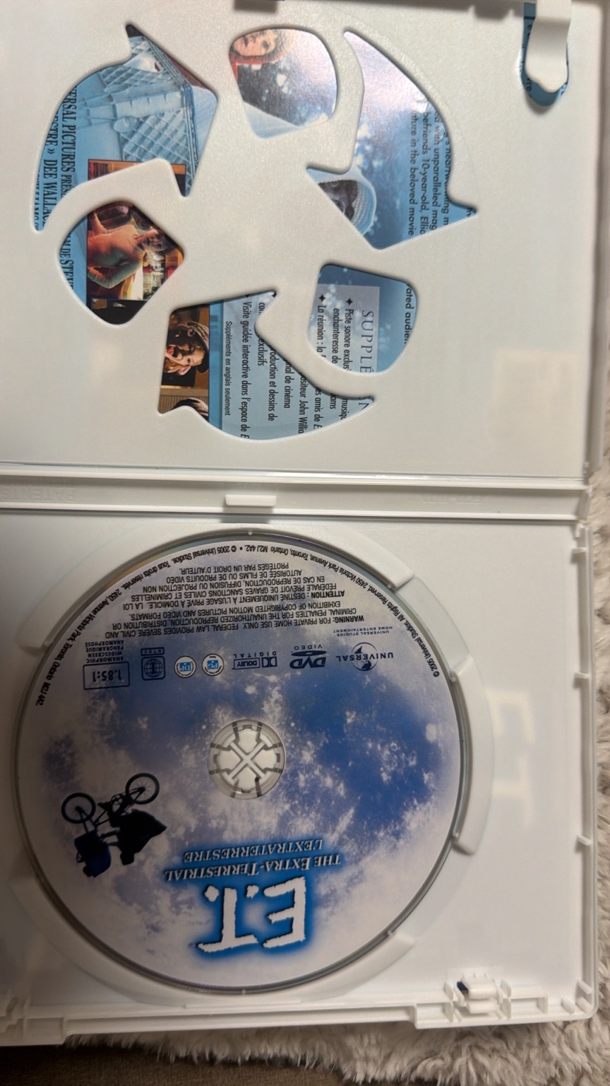 E.T. The Extra-Terrestrial DVD – Steven Spielberg Classic - photo 3