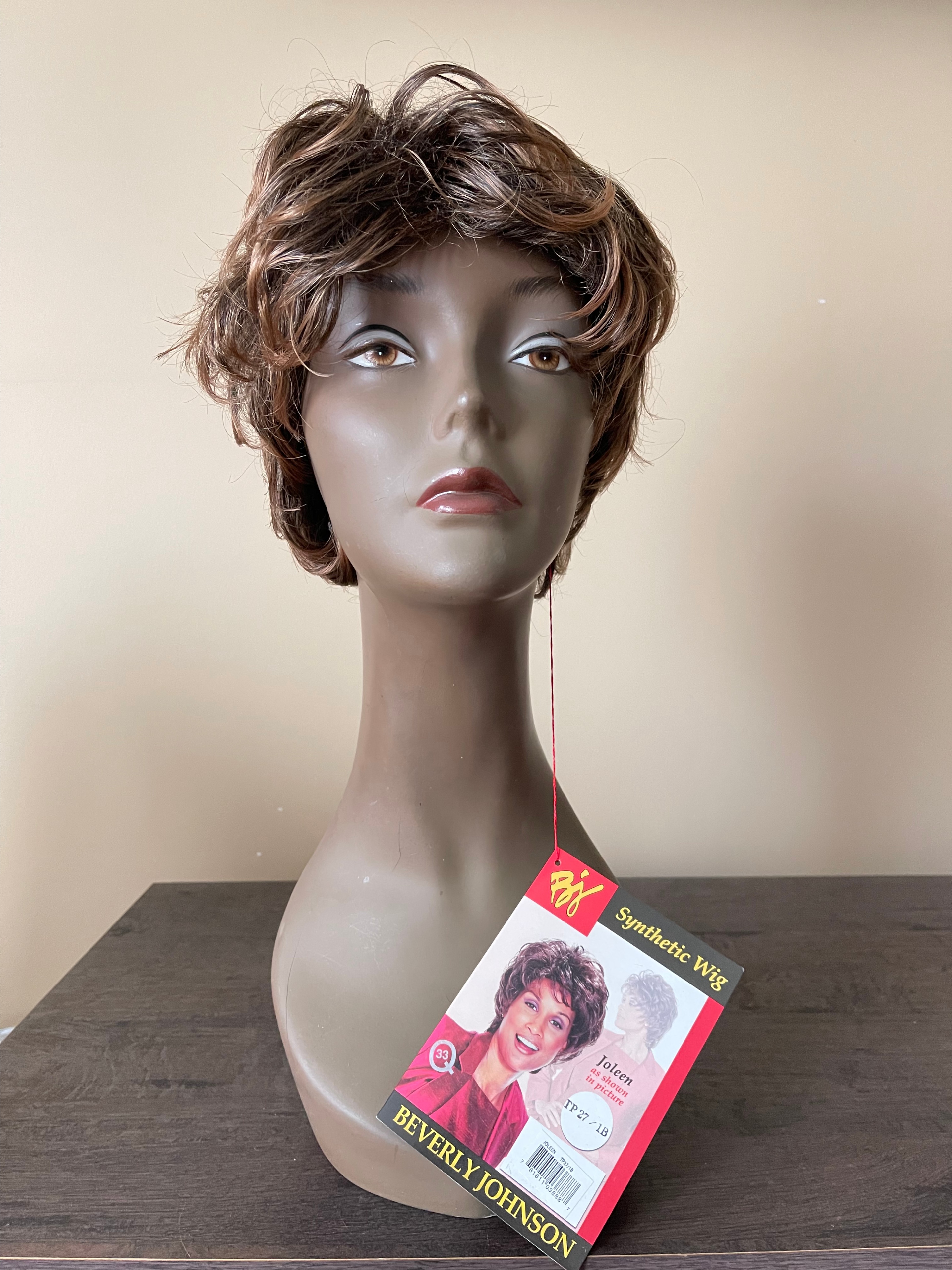Beverly Johnson (Wig)