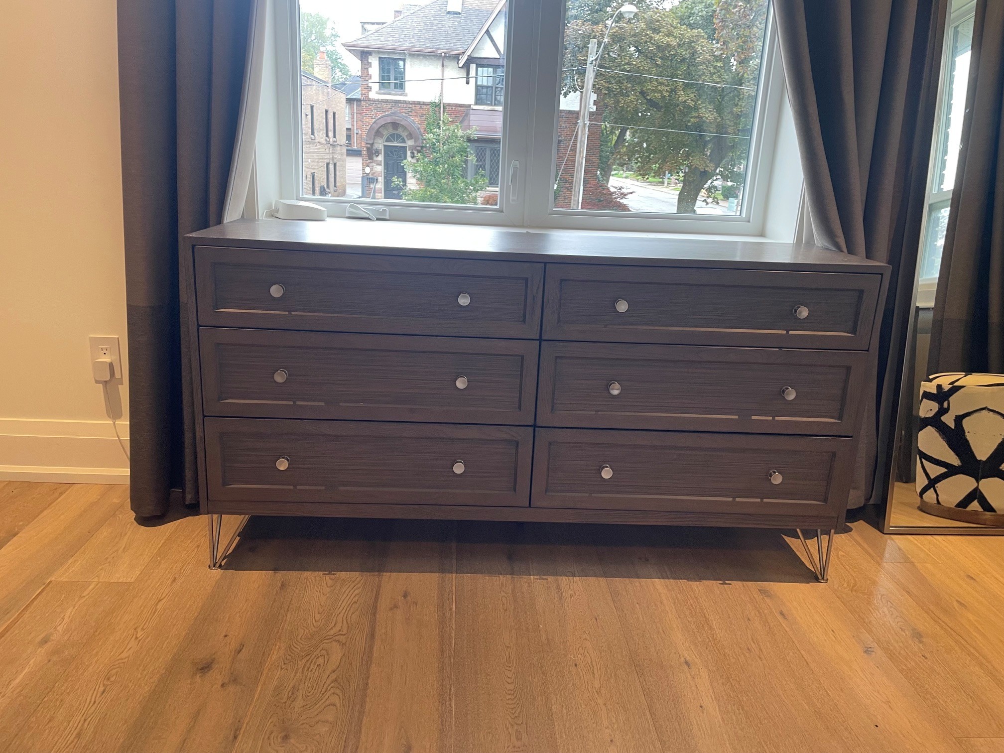 6-Drawer Dresser with Metal Legs - photo 3