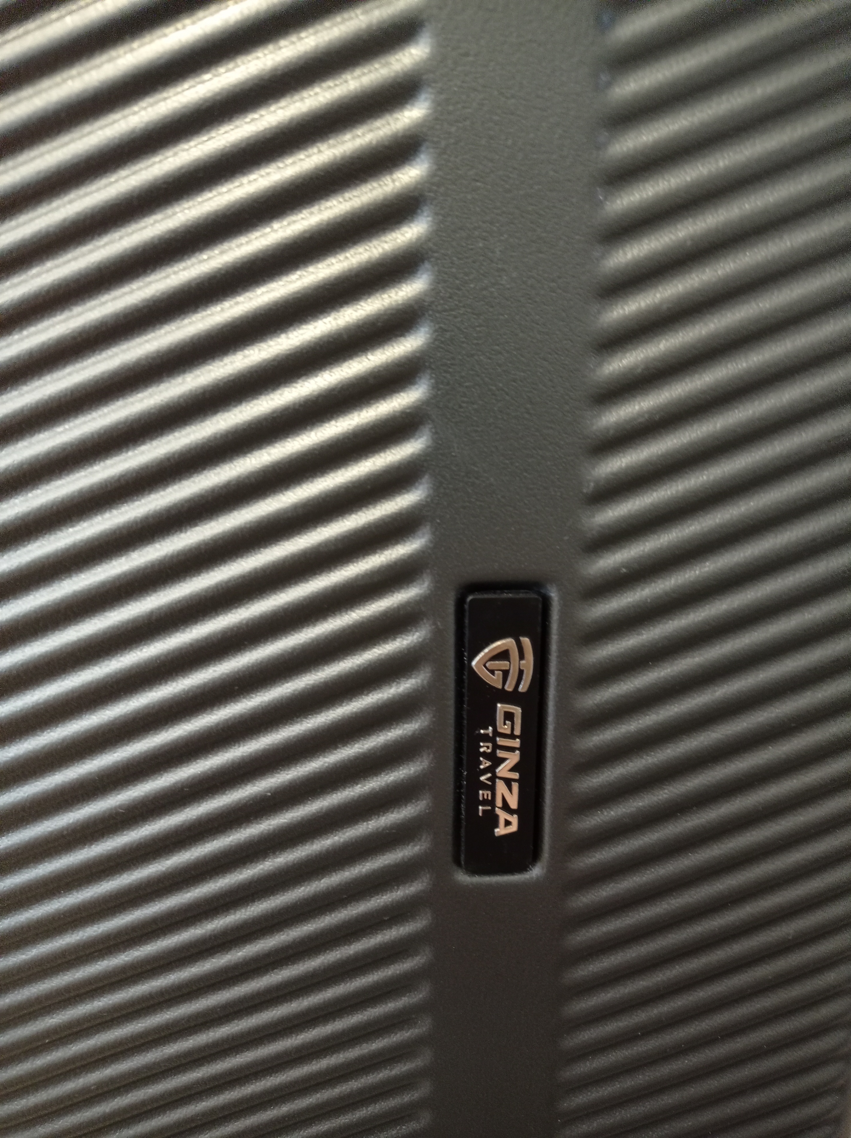 Ginza Travel 30" Large Hardside Checked Luggage (Floor Model) - photo 5