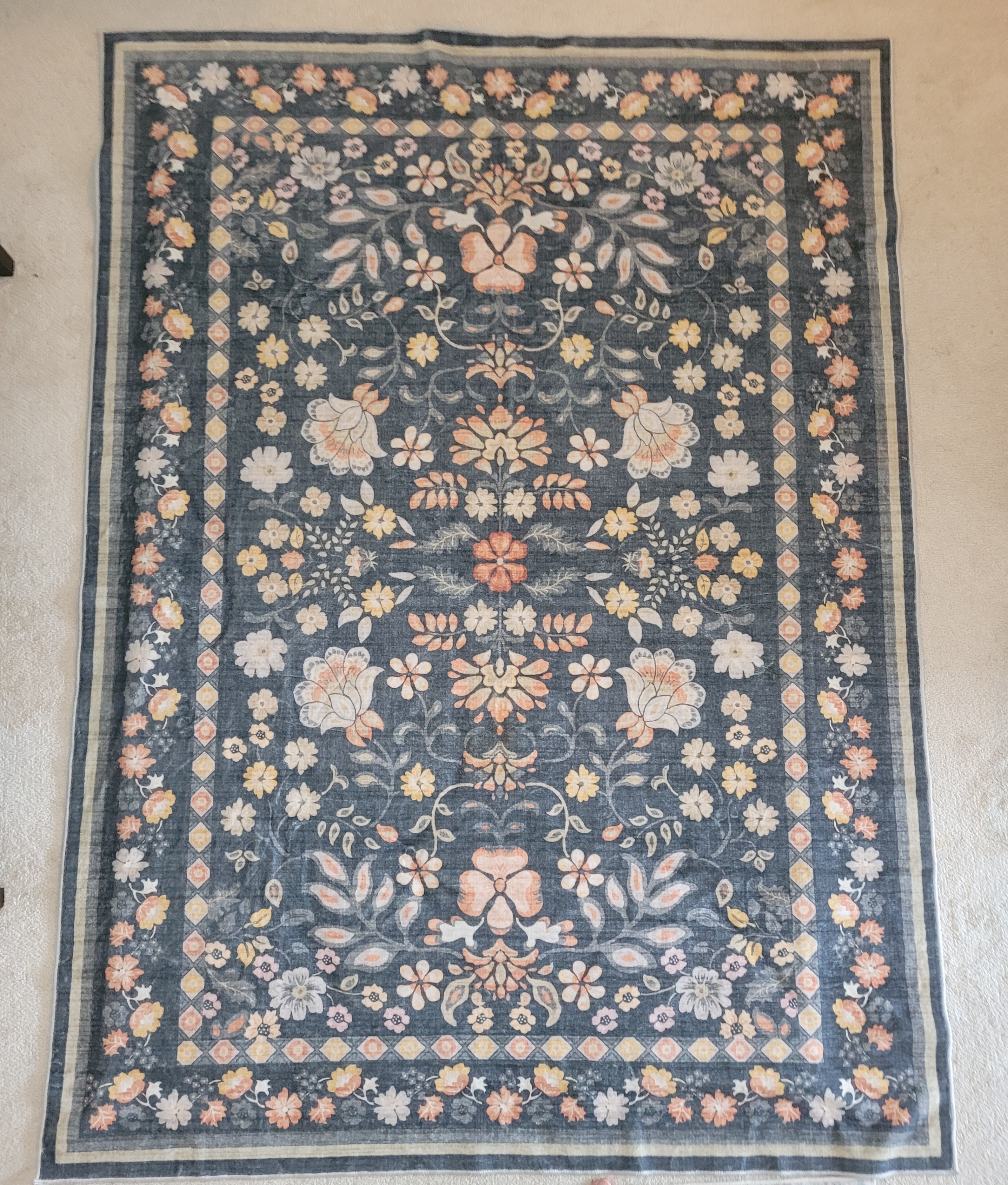 5' × 7' Homesense Floral Area Rug