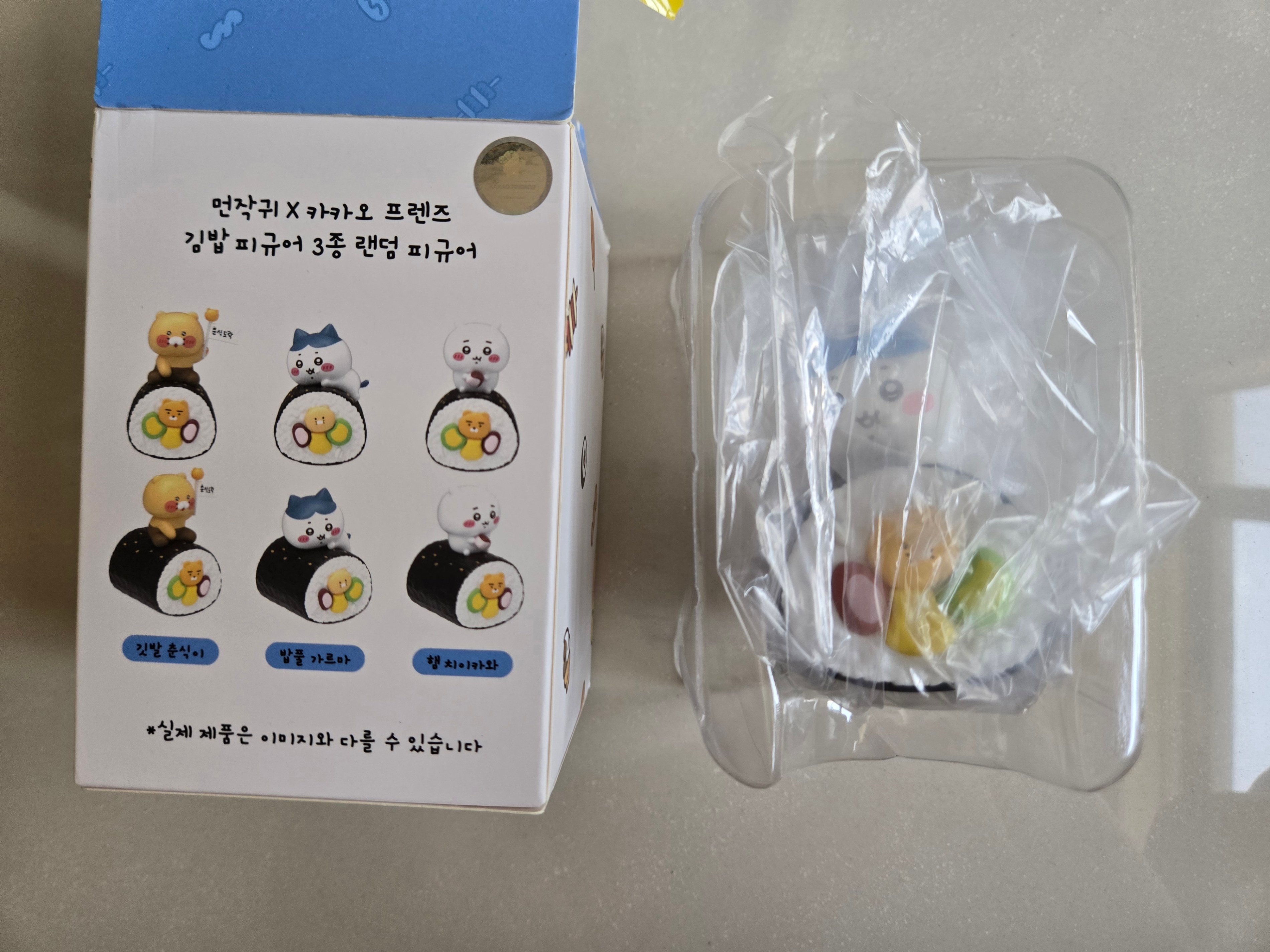 Kakao Friends Ryan x Chiikawa Kimbap Figure - photo 4