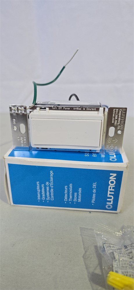 Lutron Caseta Claro Smart Accessory Switch – 3-Way - photo 5