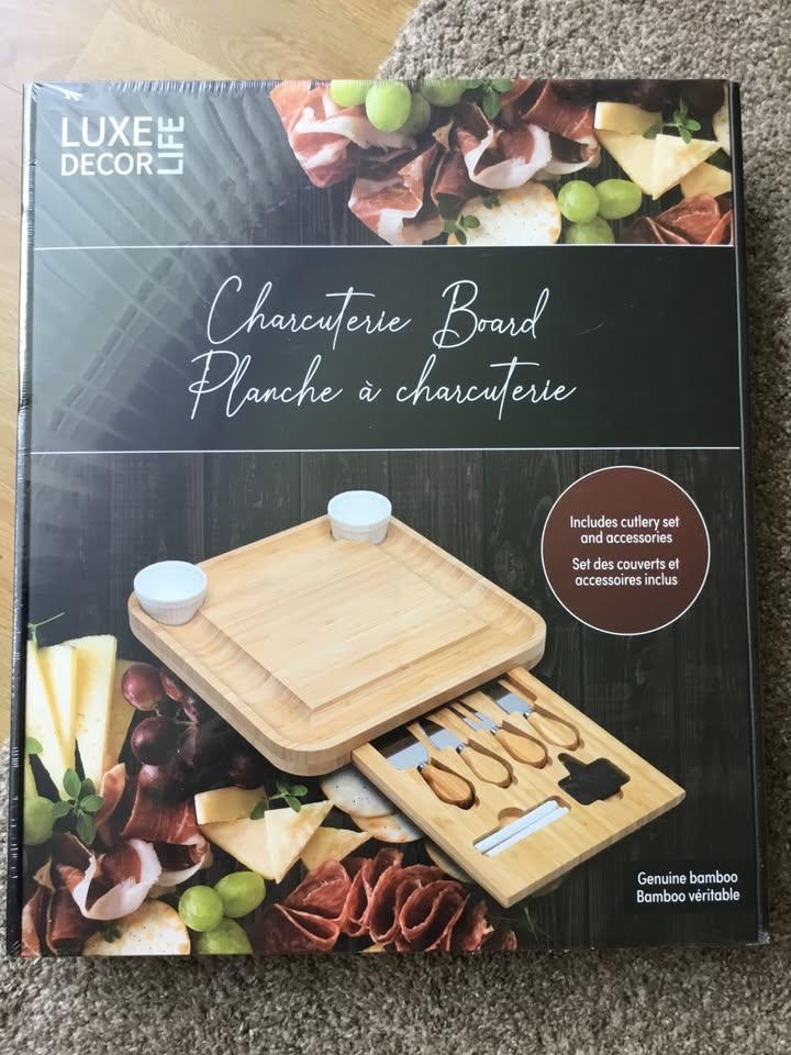 Charcuterie board kitchen set