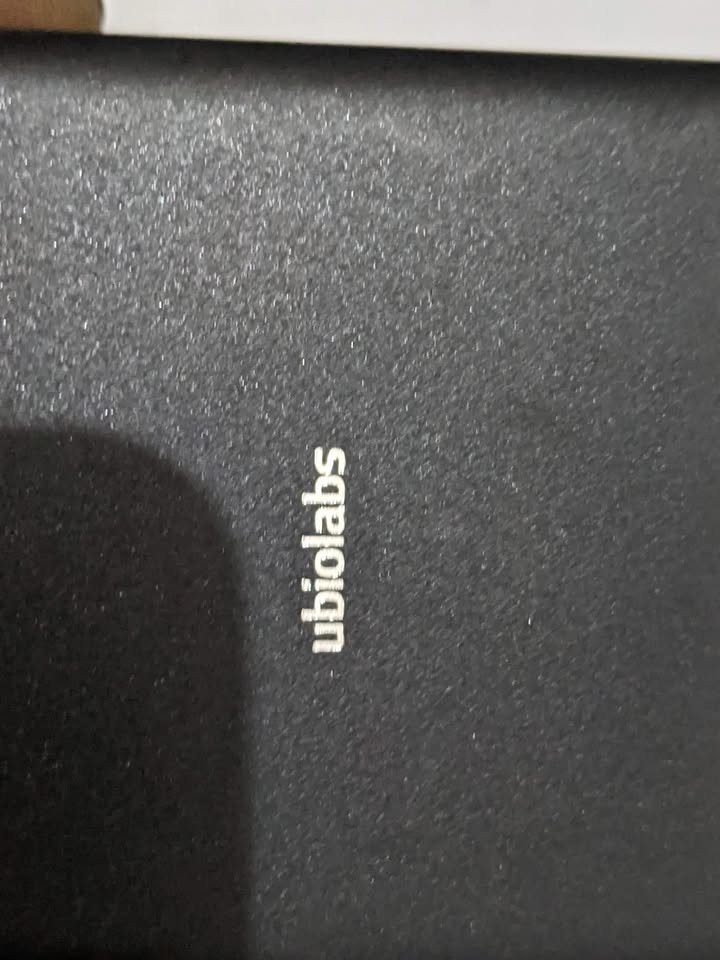 UBIO LABS 15W/10W WIRELESS CHARGER, $10 each - photo 2