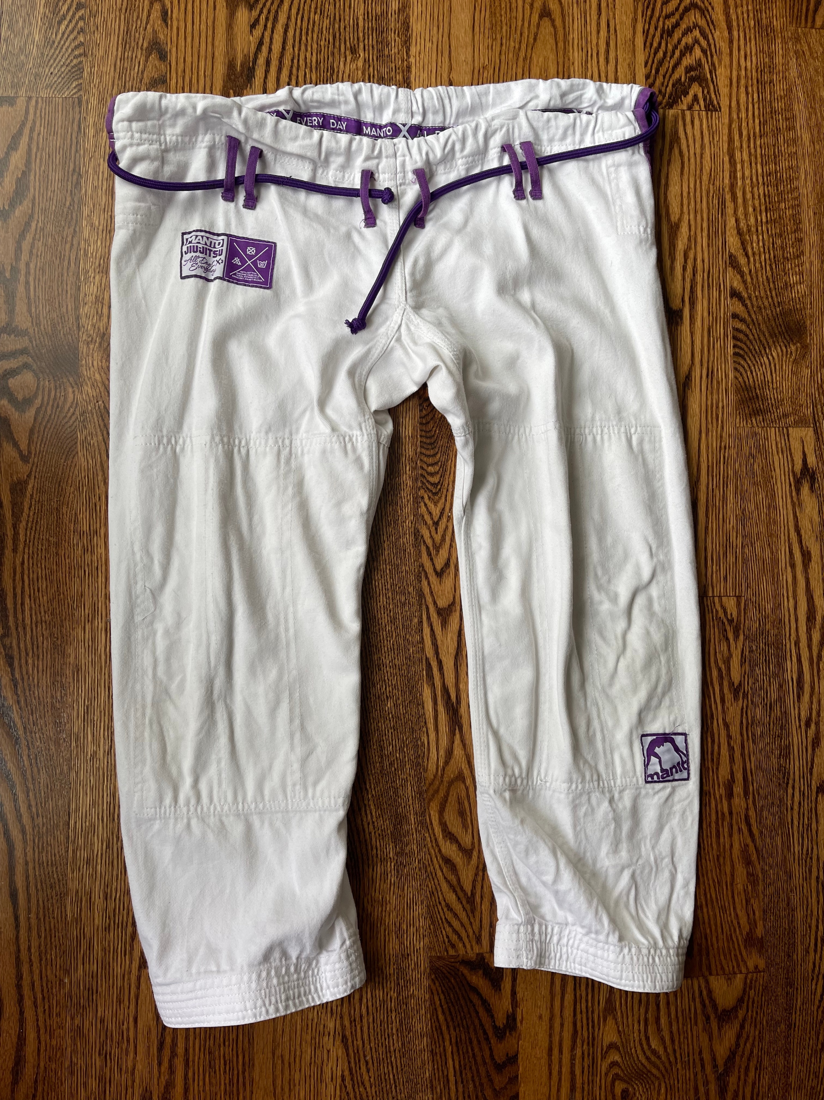 MANTO X3 White BJJ Gi – Size A1 - photo 3