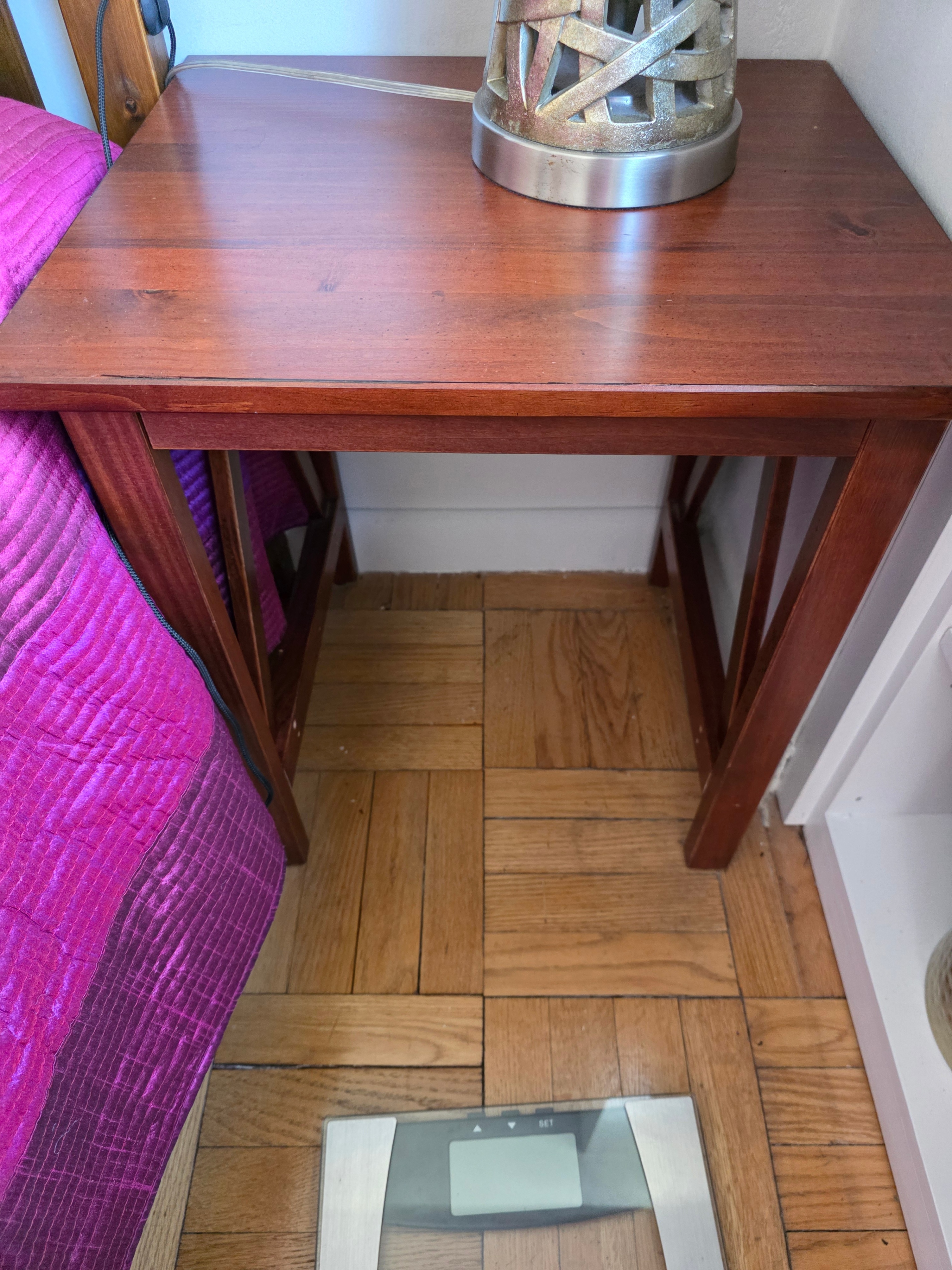 Side Table - photo 2