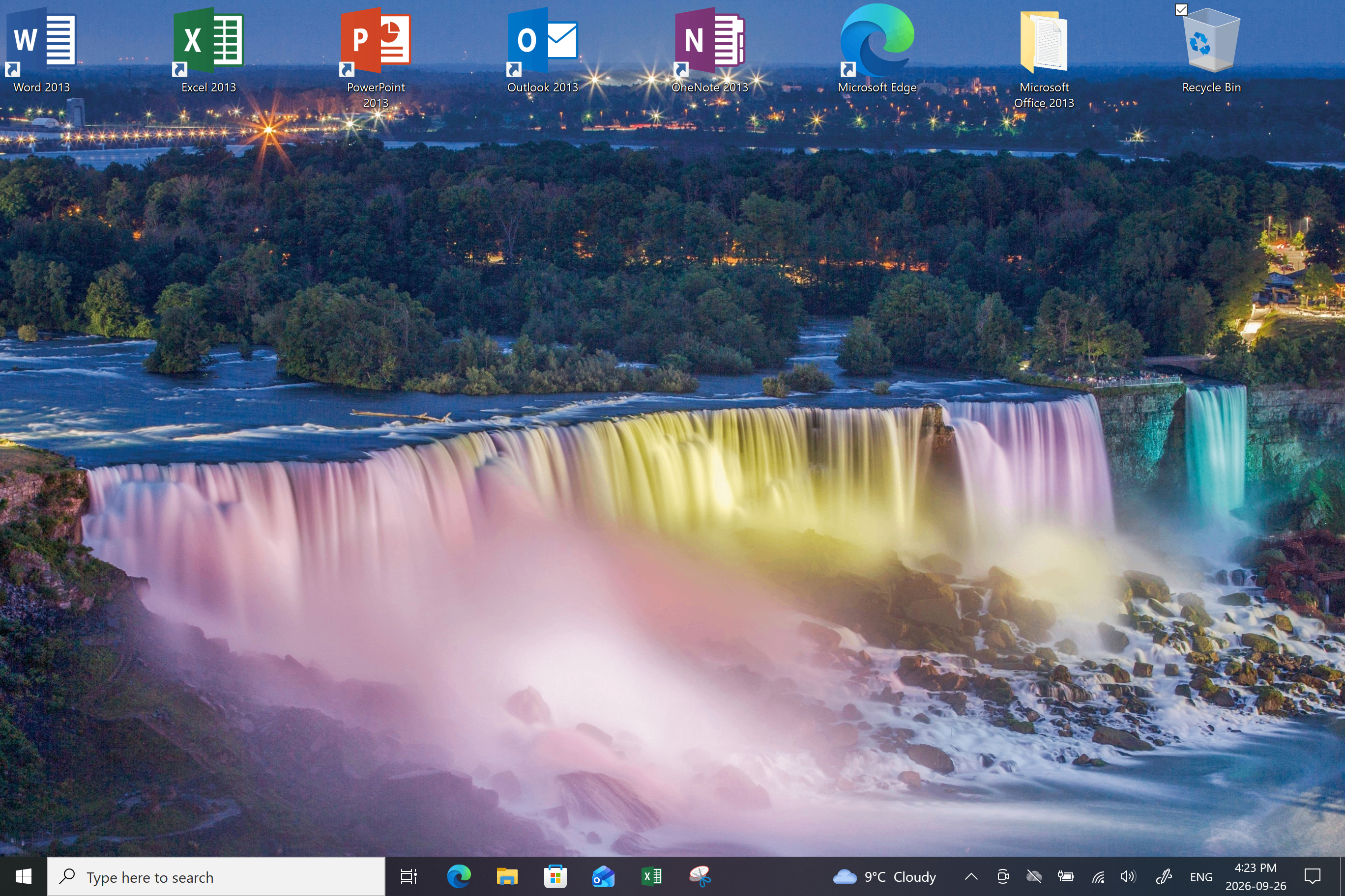 Microsoft Surface Pro 4-i5 4GB RAM 128GB SSD, Office 2013, Mouse - photo 5