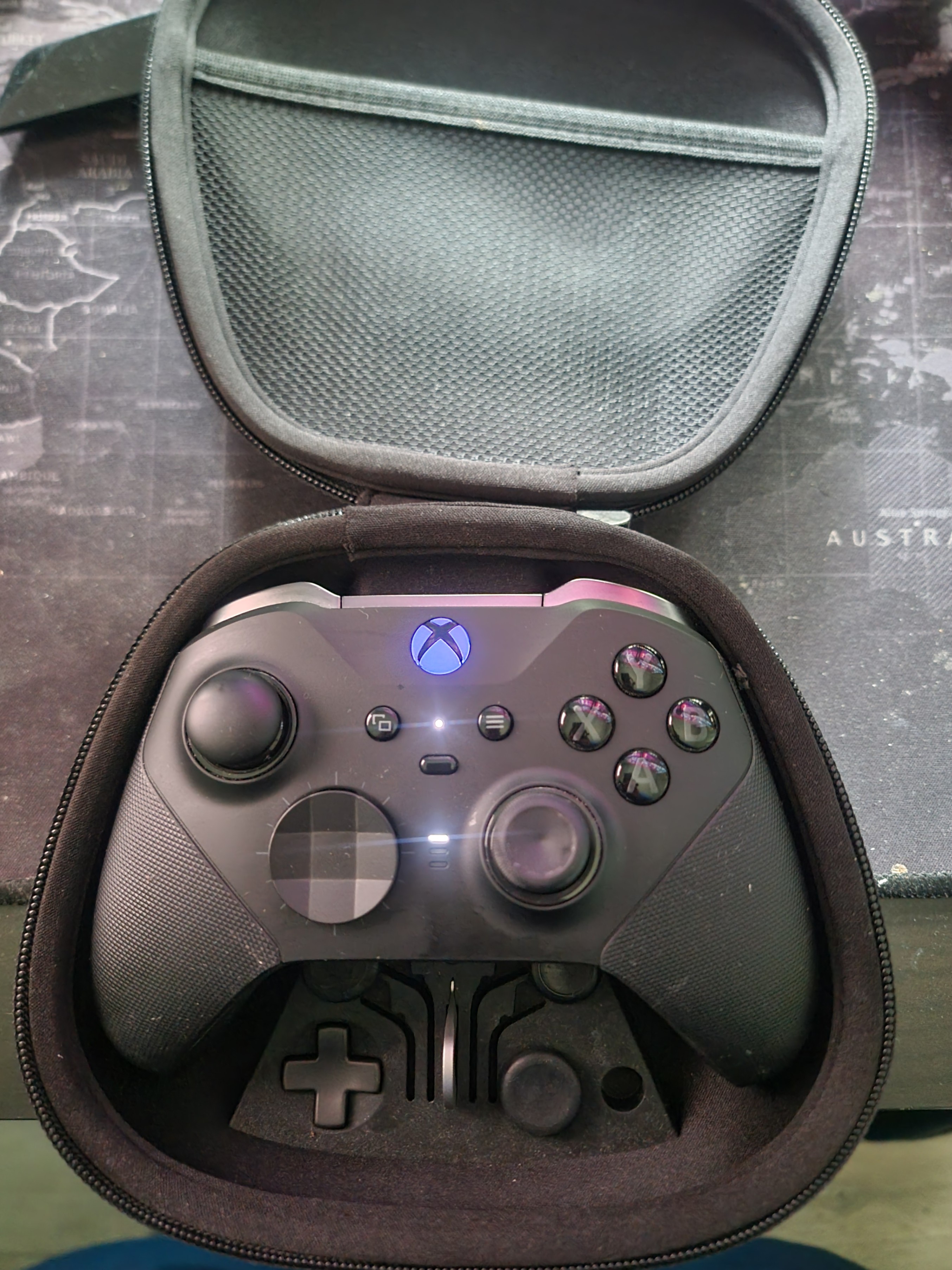 Xbox Elite Wireless Controller Series 2 – Great Condition