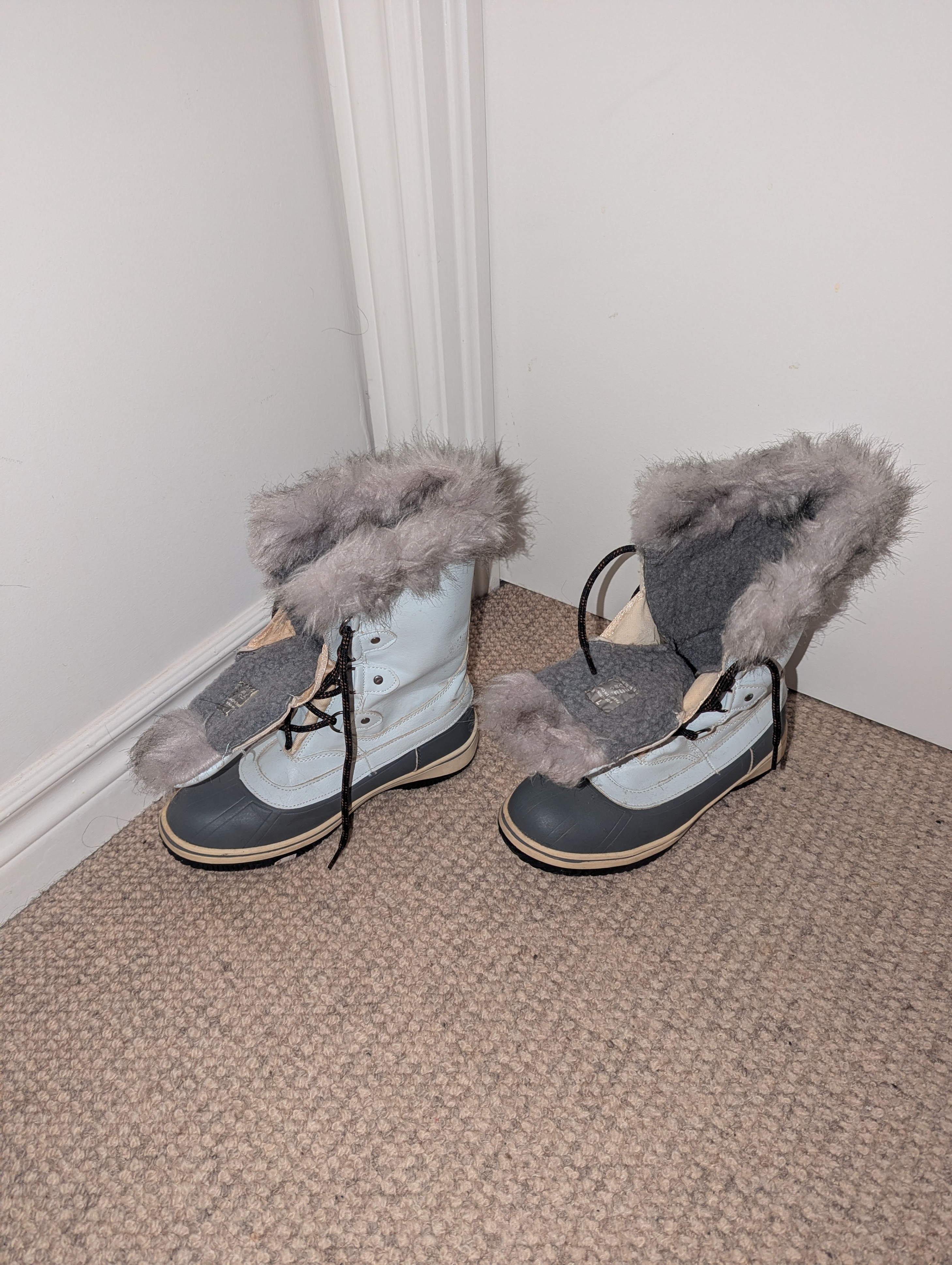Size 7 Winter Boots