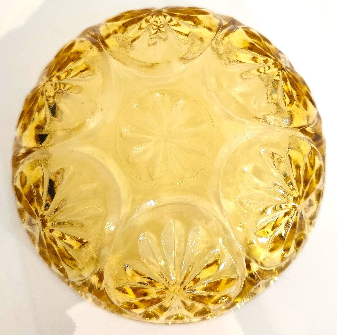 VTG Anchor Hocking Starburst Medallion Amber Glass Pinch Bowl - photo 5