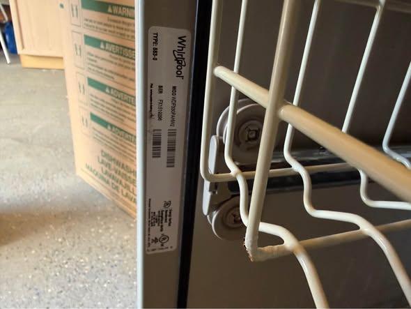 Whirlpool Dishwasher - White - photo 3