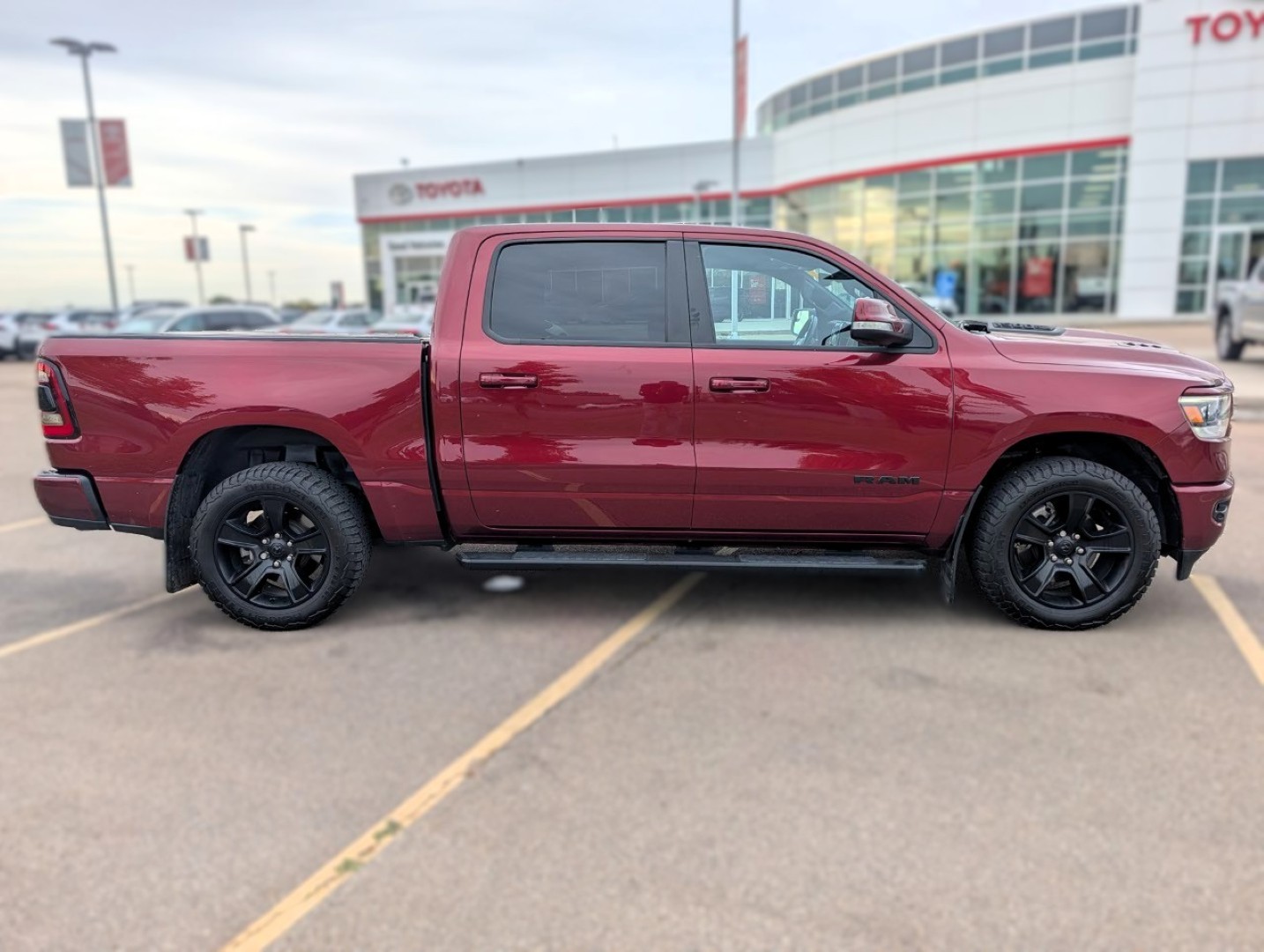 2022 RAM 1500 Sport - photo 5