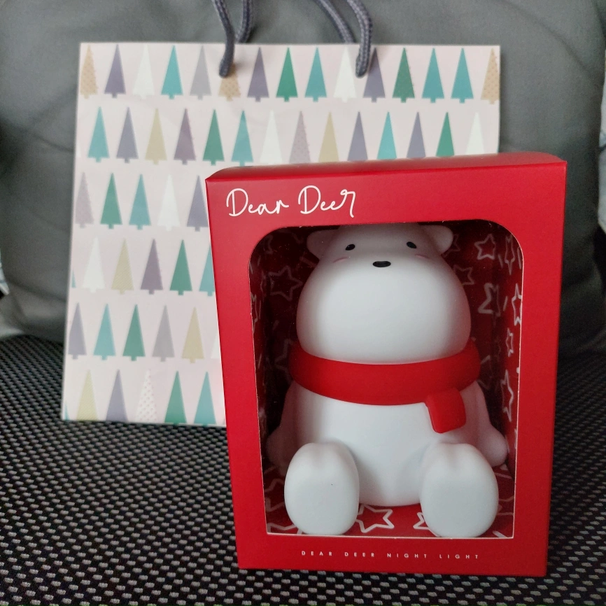 Rechargeable LED Night Light Christmas Reindeer in scarf - photo 3