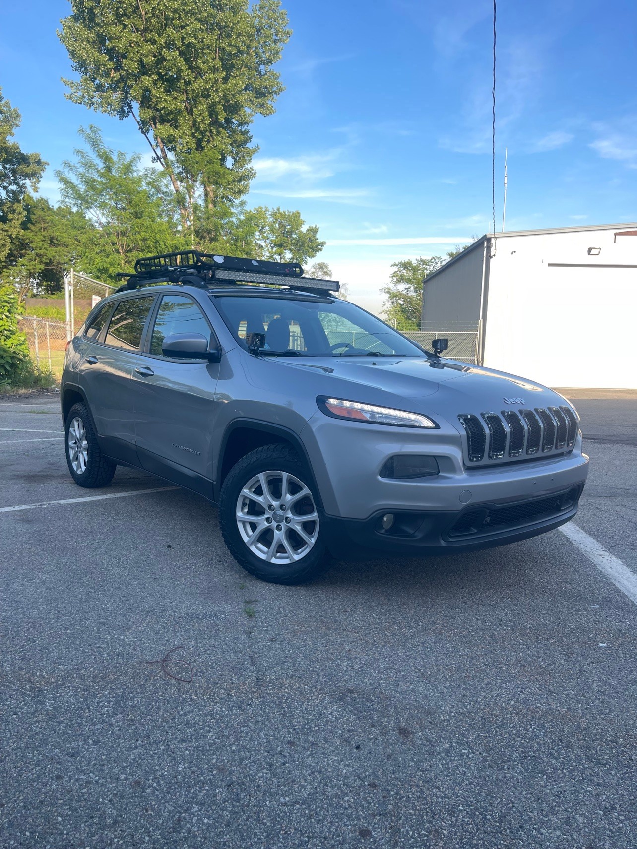 2015 Jeep Cherokee Latitude Plus 4x4 - photo 3