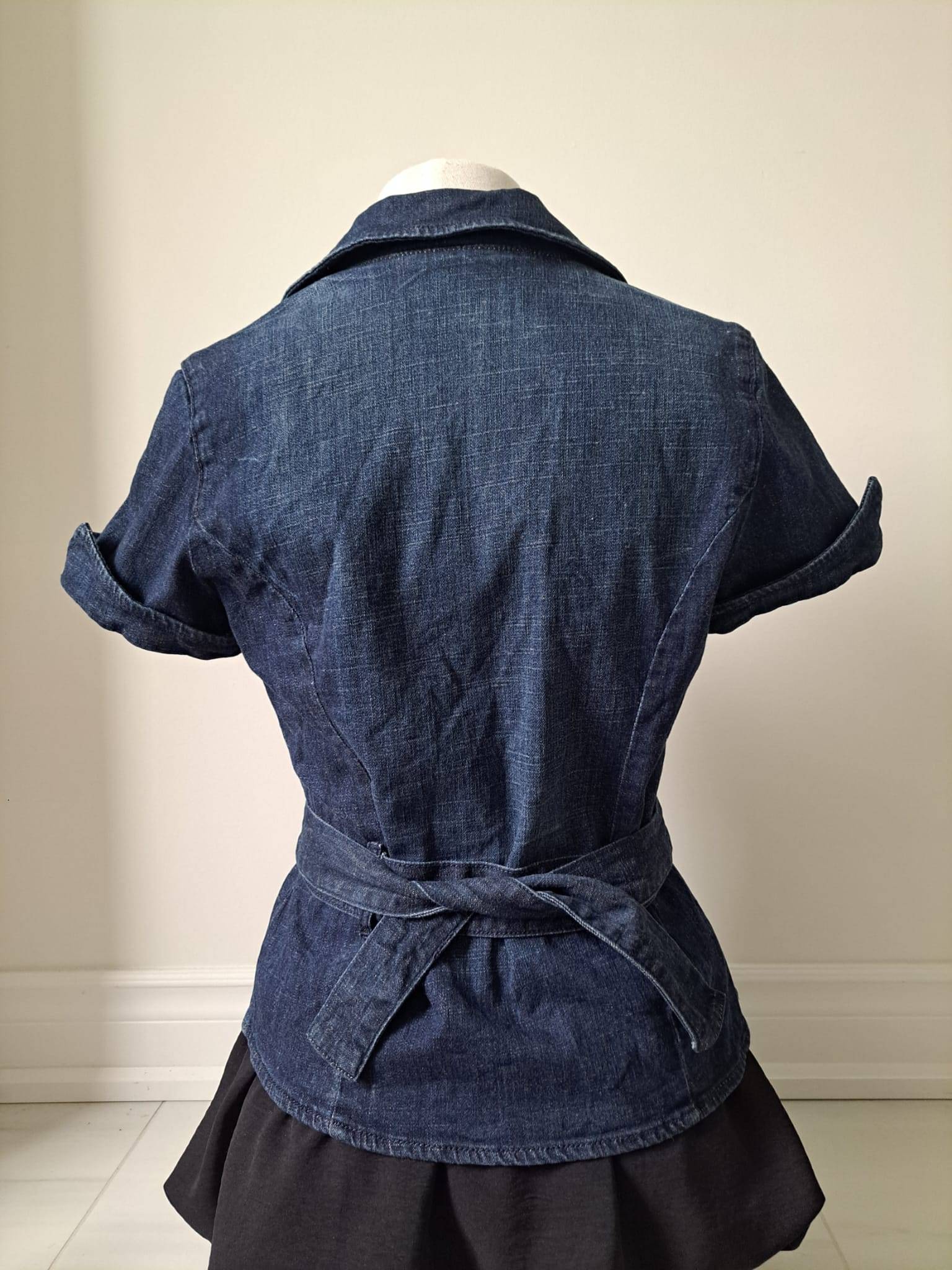 💙 Y2K GUESS Denim Short Sleeve Blazer Top - photo 3