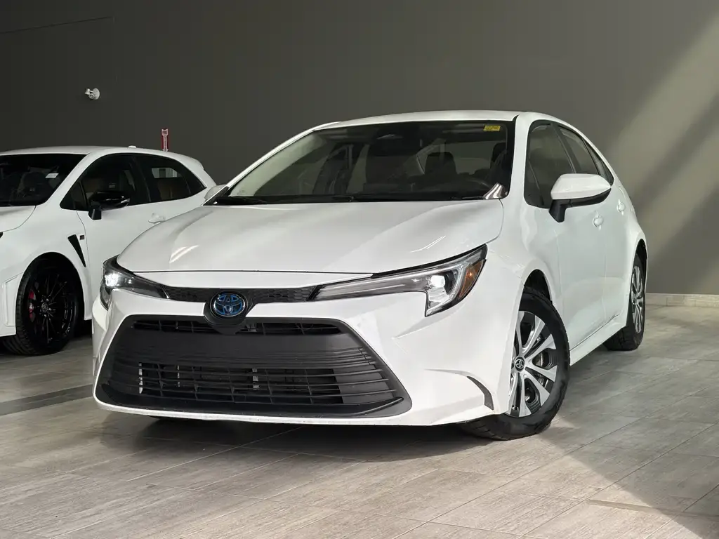 2025 Toyota Corolla Hybrid - photo 3
