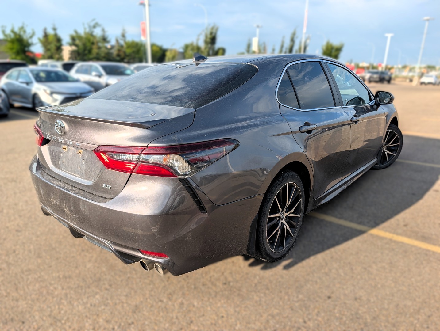 2021 Toyota Camry - photo 5