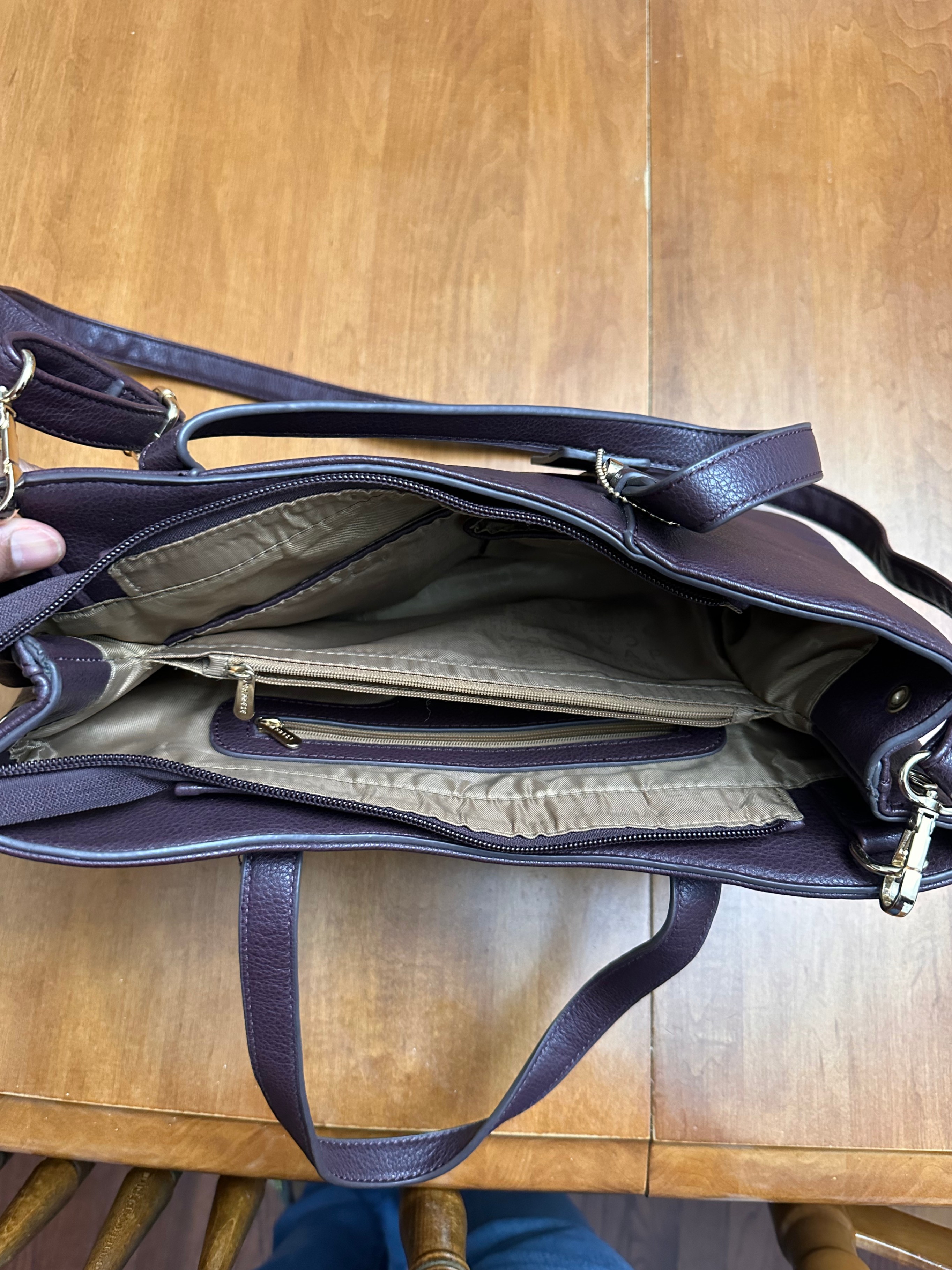 Multi-Pocket • Faux Leather Purse • Convertible and Expandable - photo 3