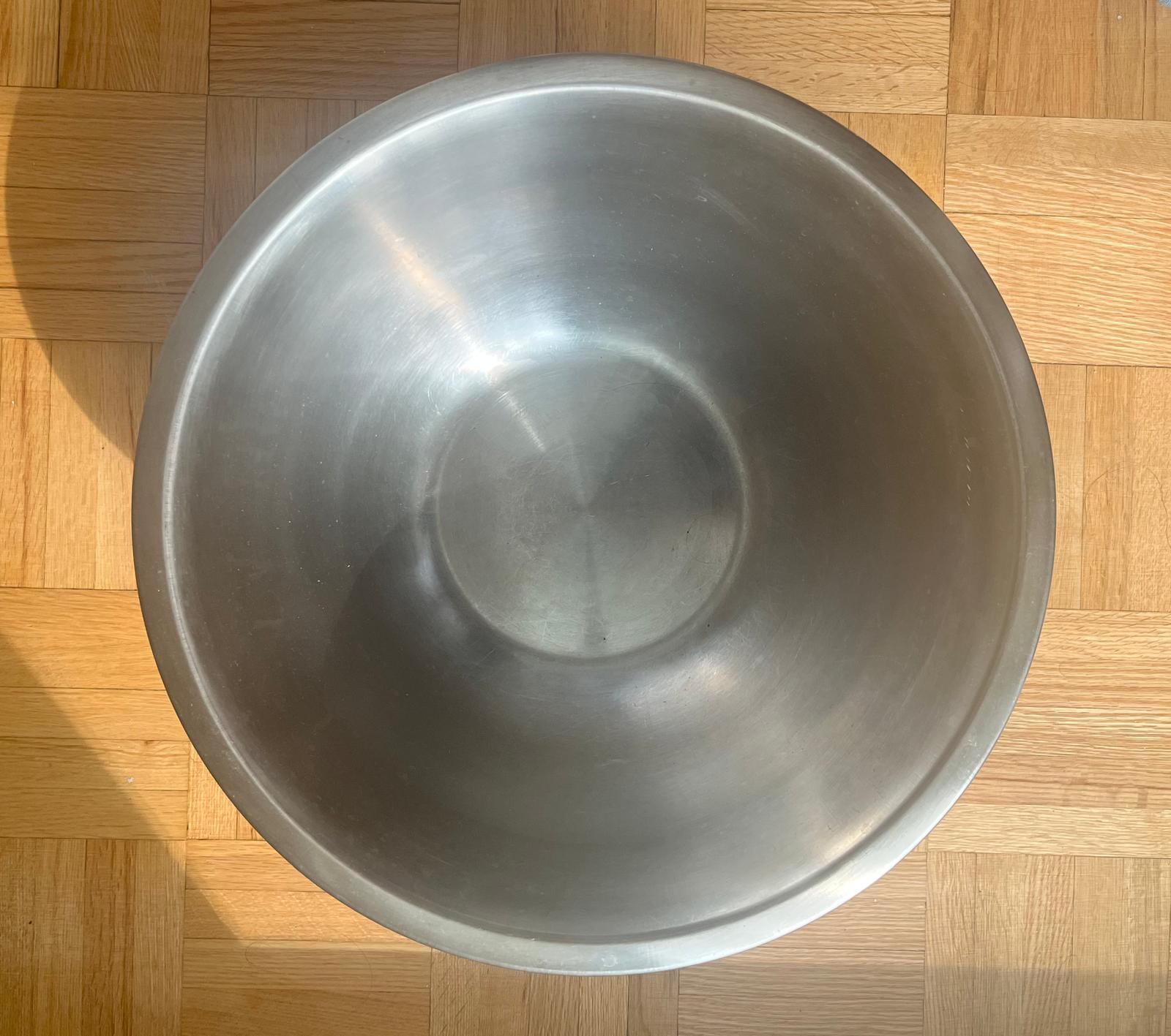 MOVING OUT SALE | Large Stainless Steel Mixing Bowl - photo 2