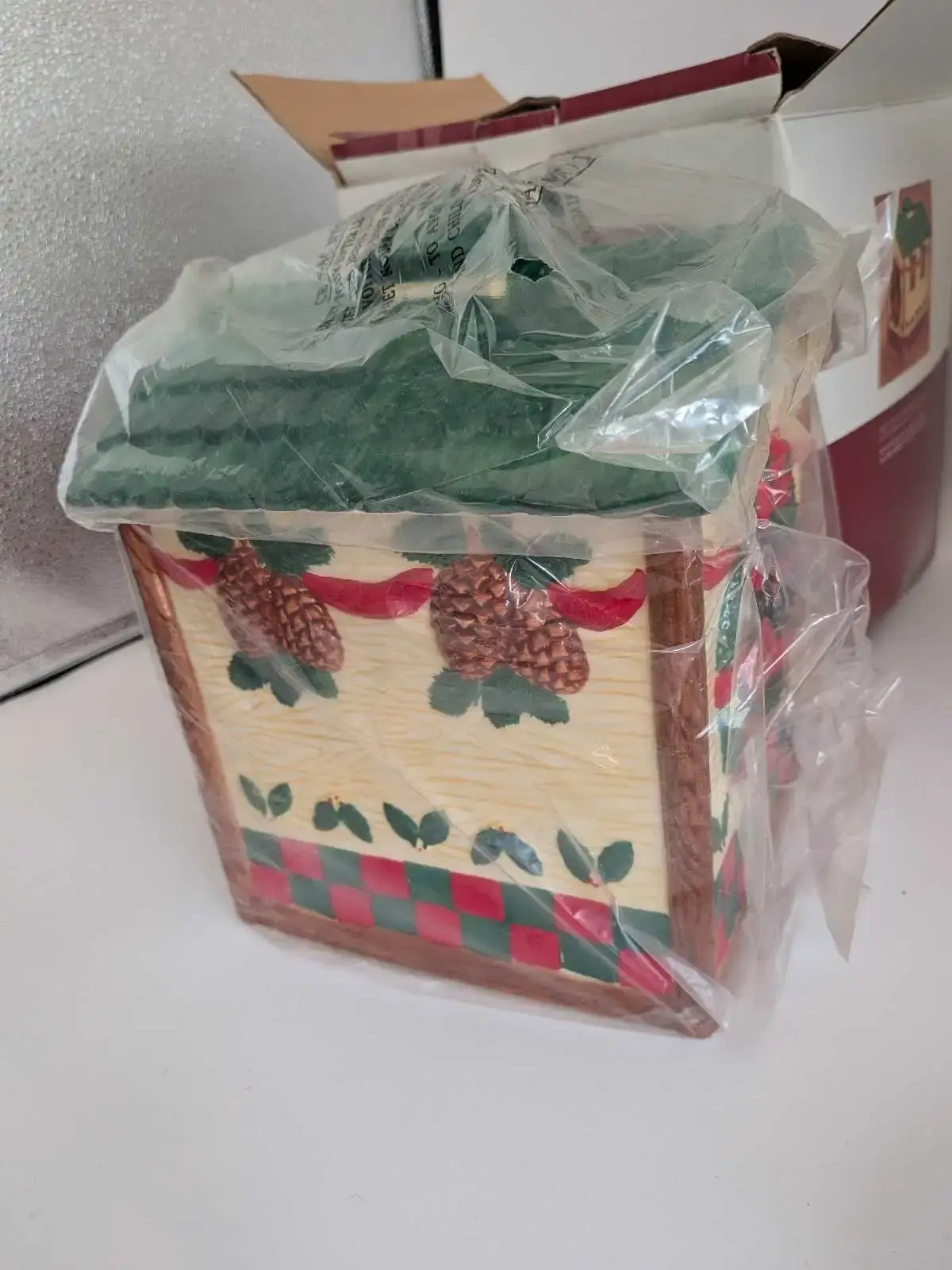 Christmas Bird House Cookie Jar - photo 2