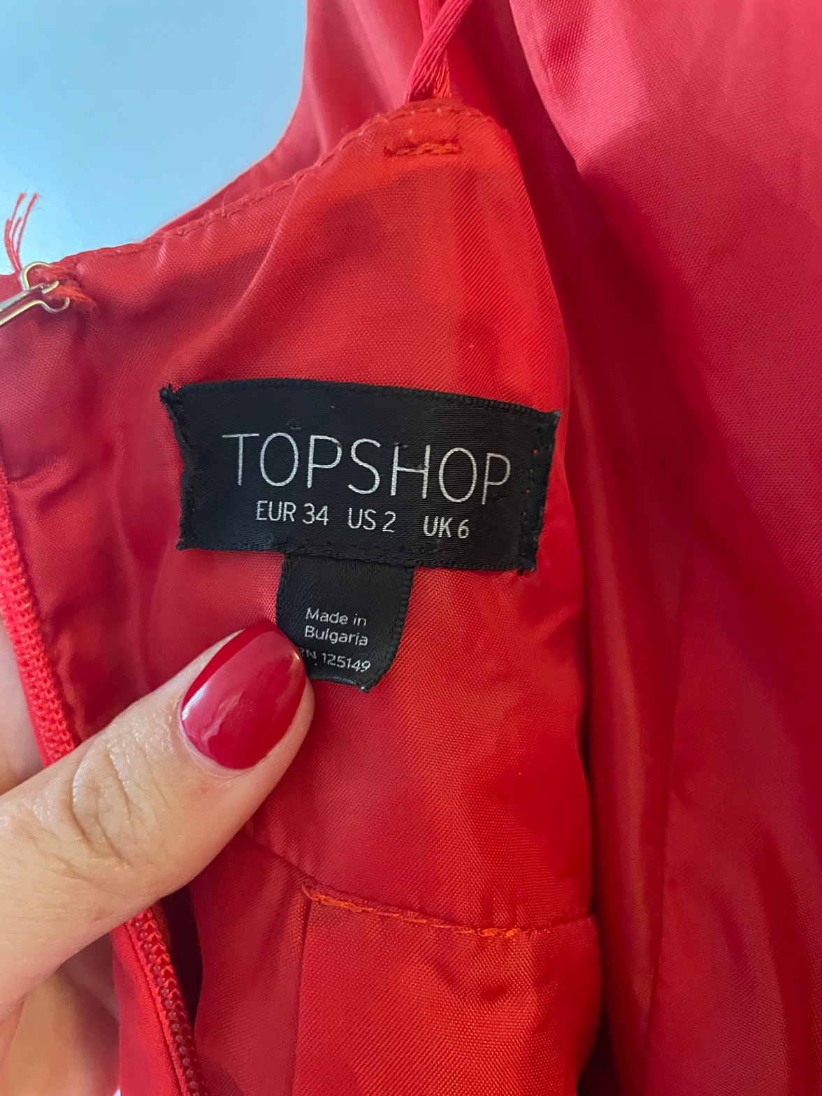 Red cocktail dress, size 2 - photo 3
