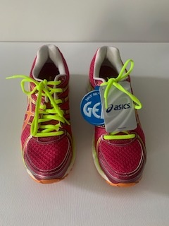 NIB - Women's Asics - Gel Kayano Size 7 - Raspberry Mango Lime
