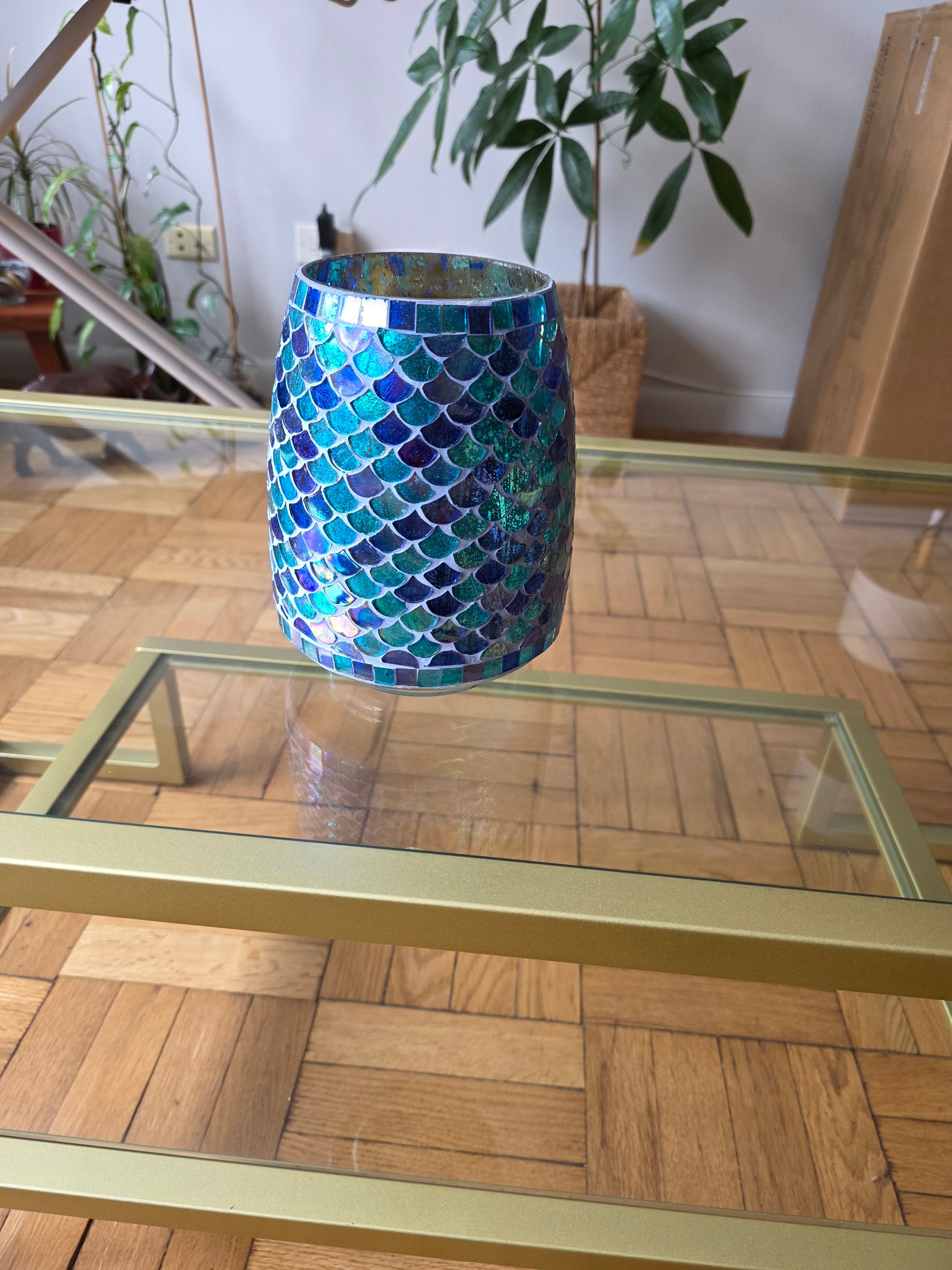 Beautiful Decorative Vase in Blue - photo 2