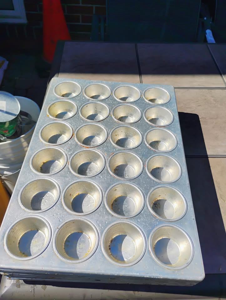 Set of 8 Commercial Grade 14 X 21 inch Aluminum 24 Muffin Trays - photo 5
