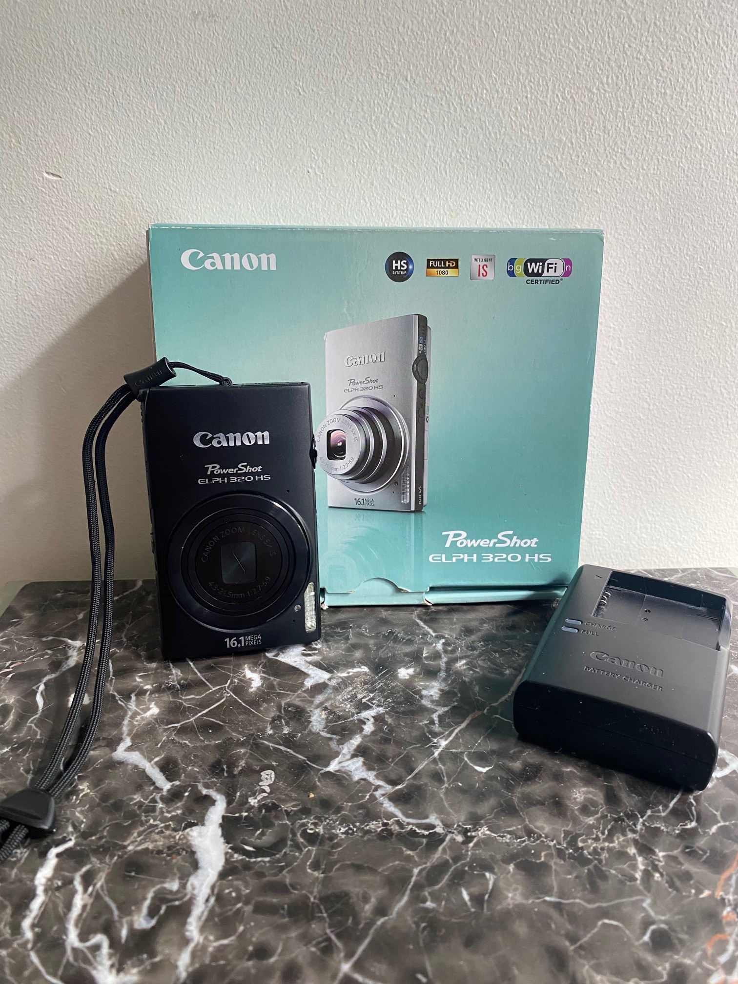 Like New Canon PowerShot ELPH 320 HS Digital Camera In Box - photo 2