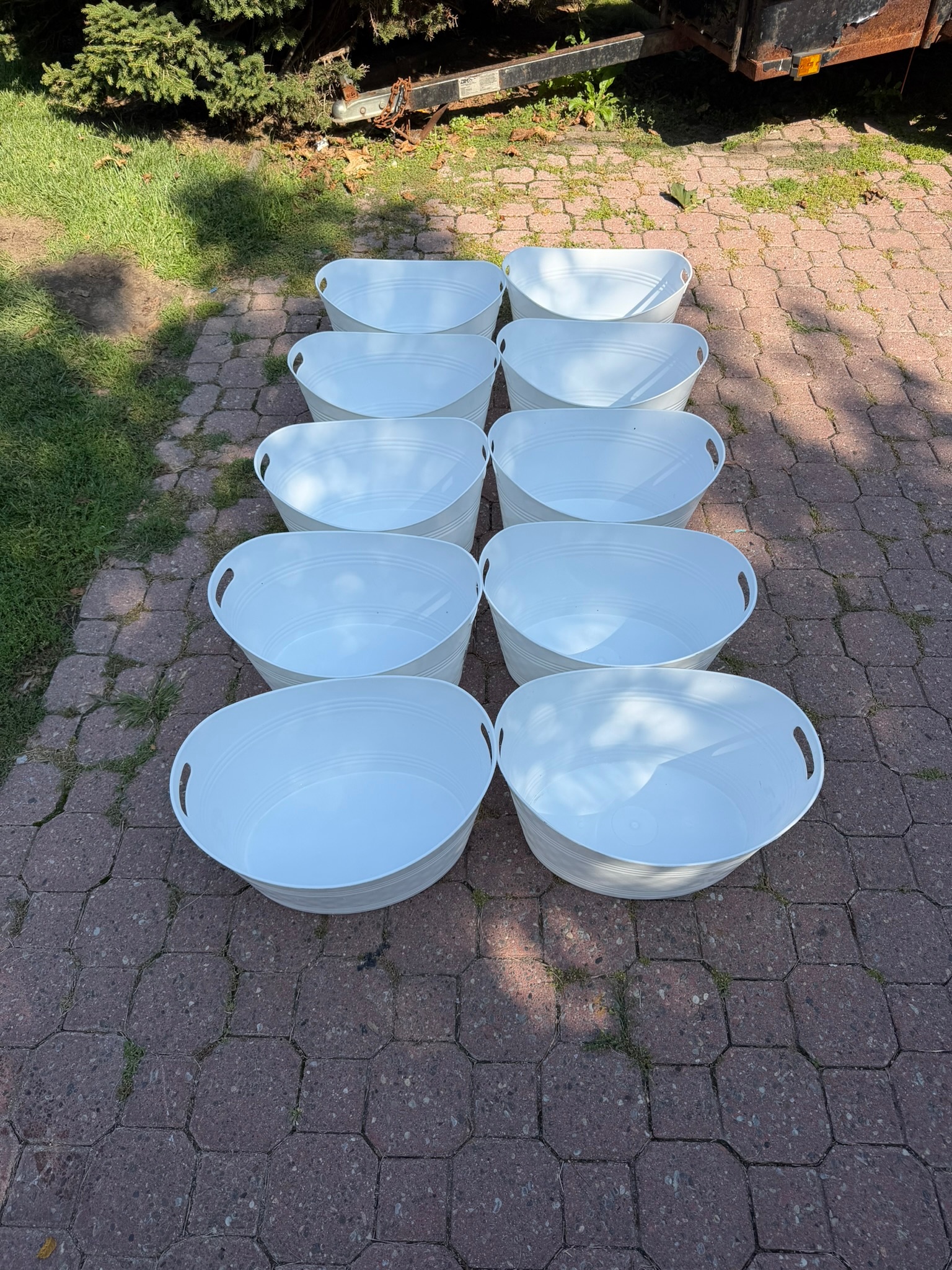 Lot of White Storage Baskets - photo 4