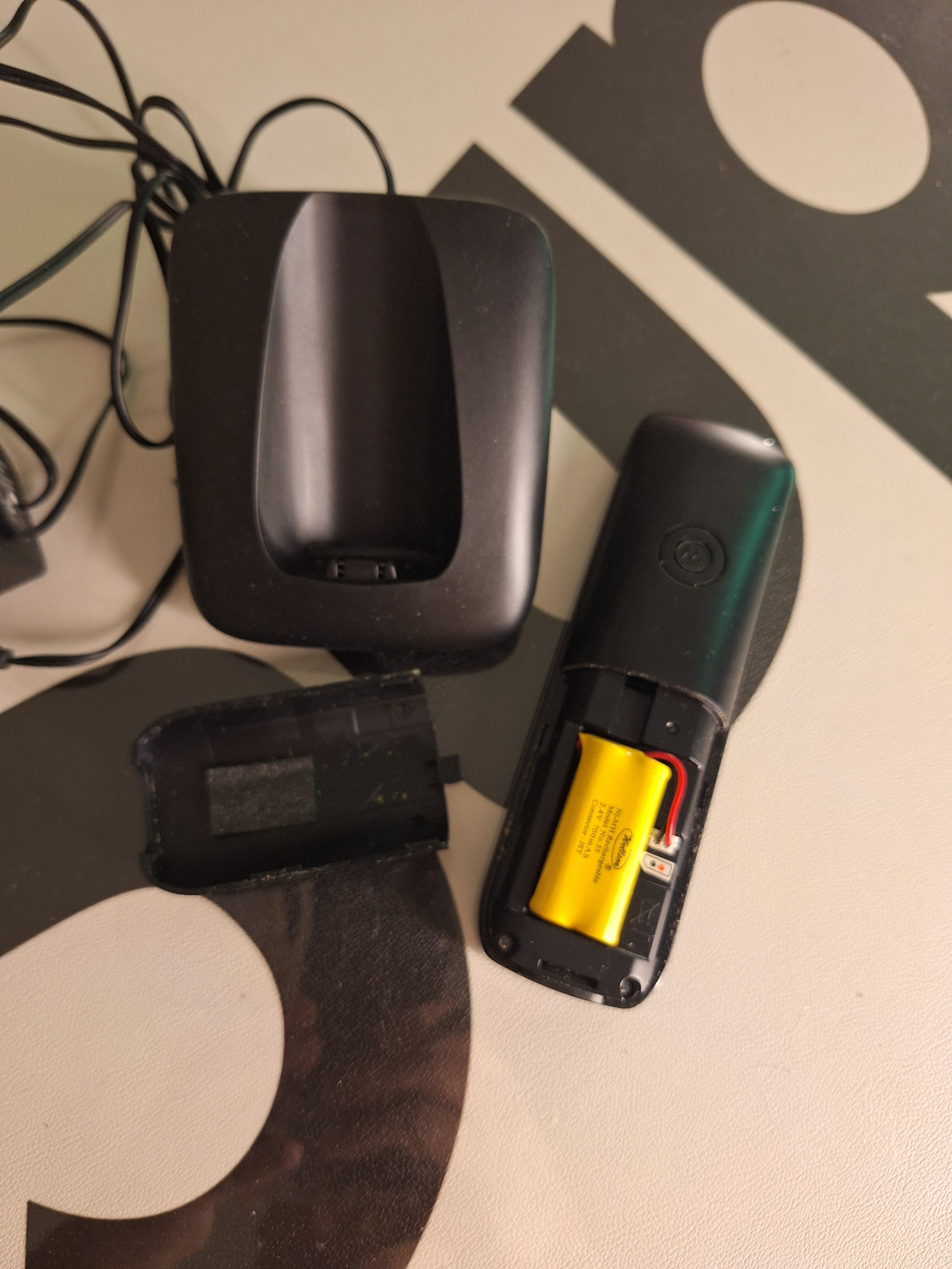 Multiple phones - photo 3