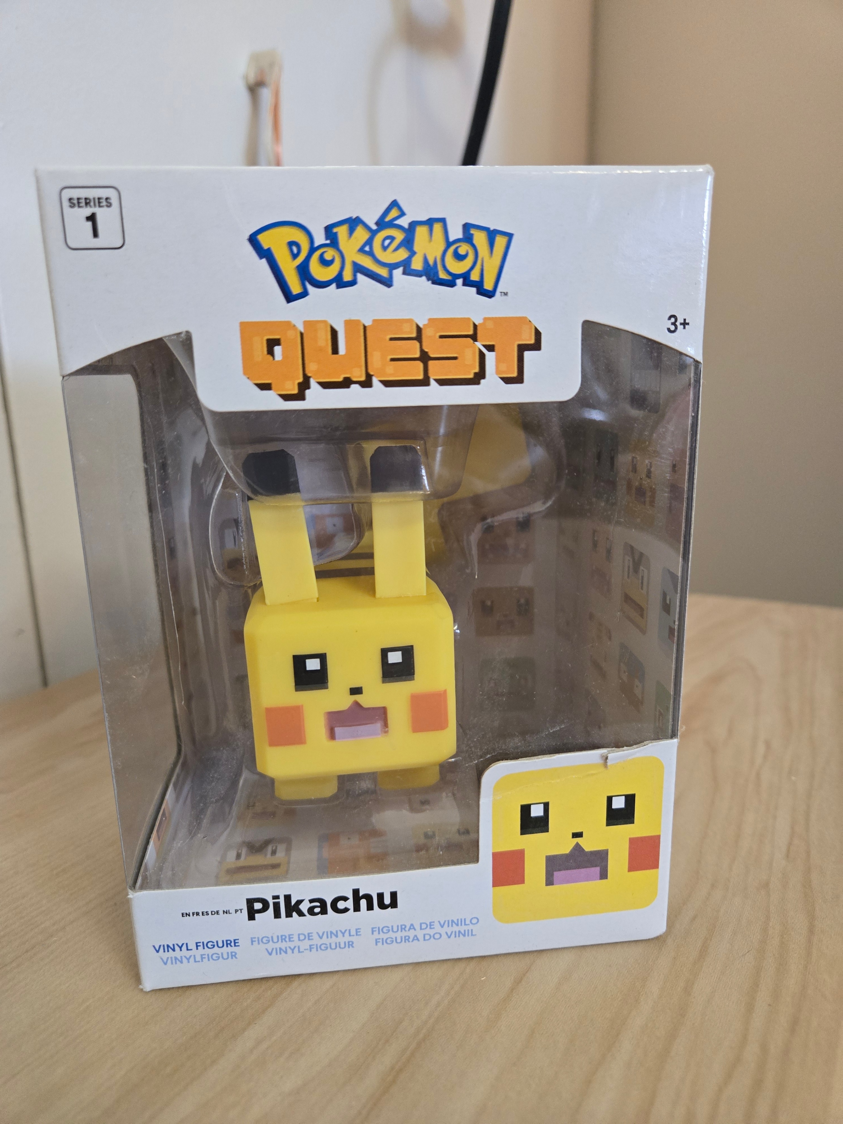 Pokemon Quest Pikachu Vinyl Figure