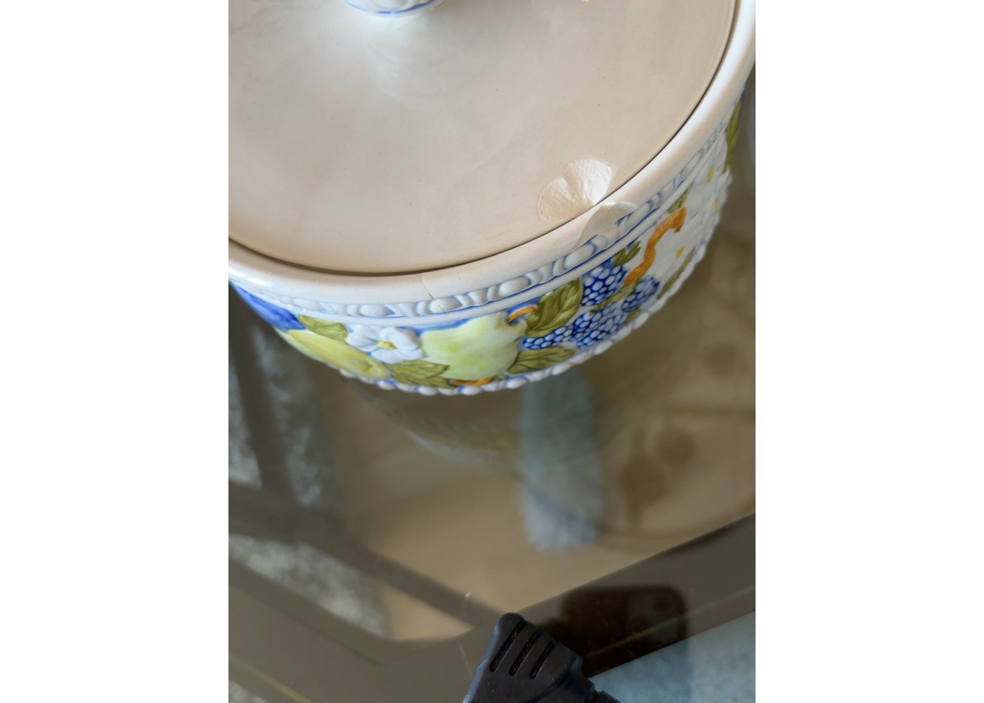 Metlox Della Robbia Covered Sugar Bowl - Chipped