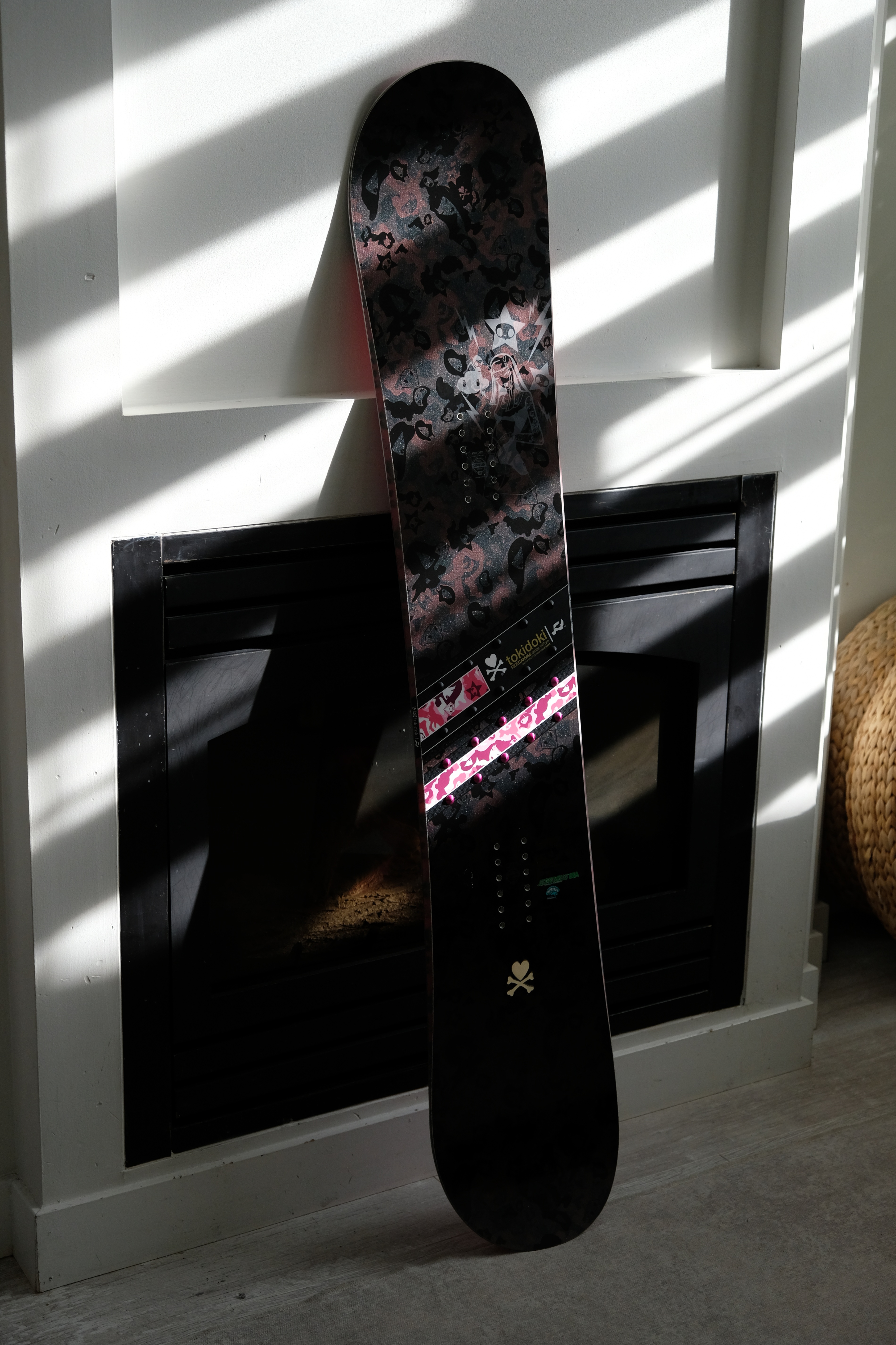 Vintage Ride x Tokidoki "Canvas" Snowboard(excellent Conditions)