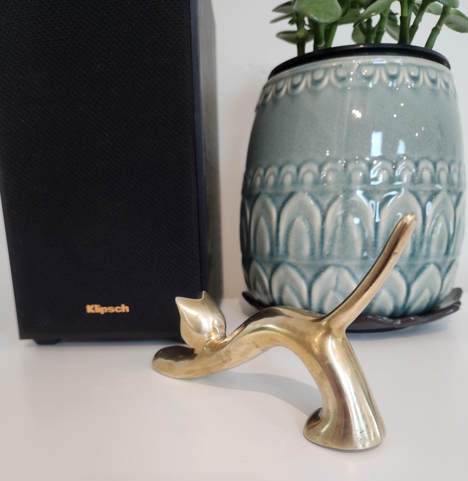Pair of Vintage Solid Brass Cats, Stretching and Playing - photo 4