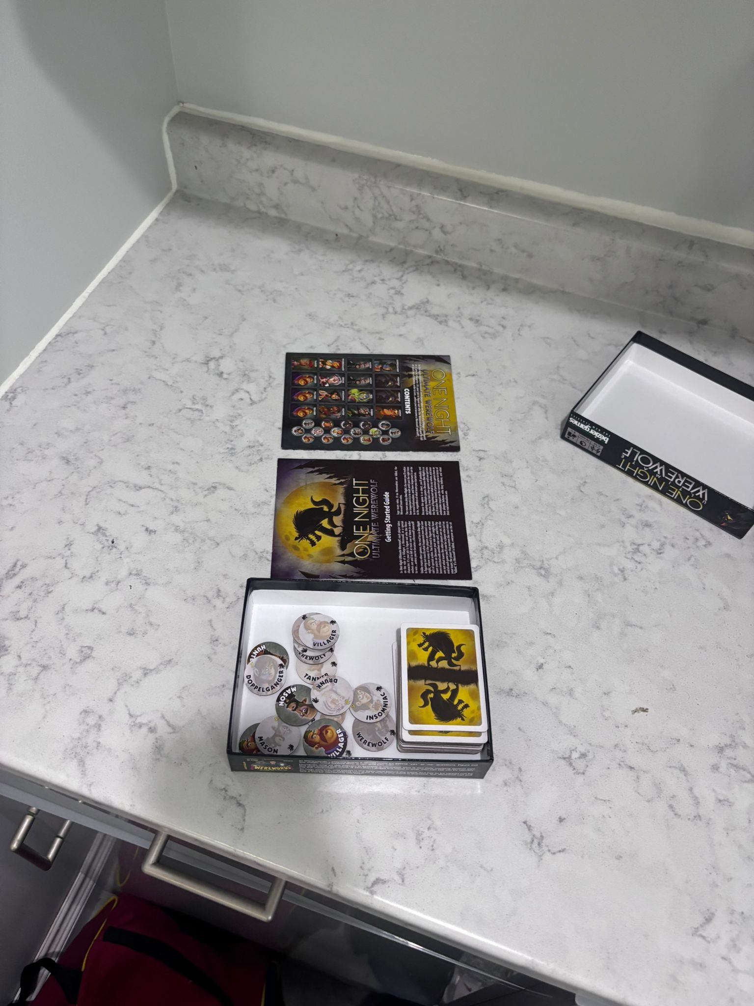 One Night Ultimate Werewolf Board Game - photo 3