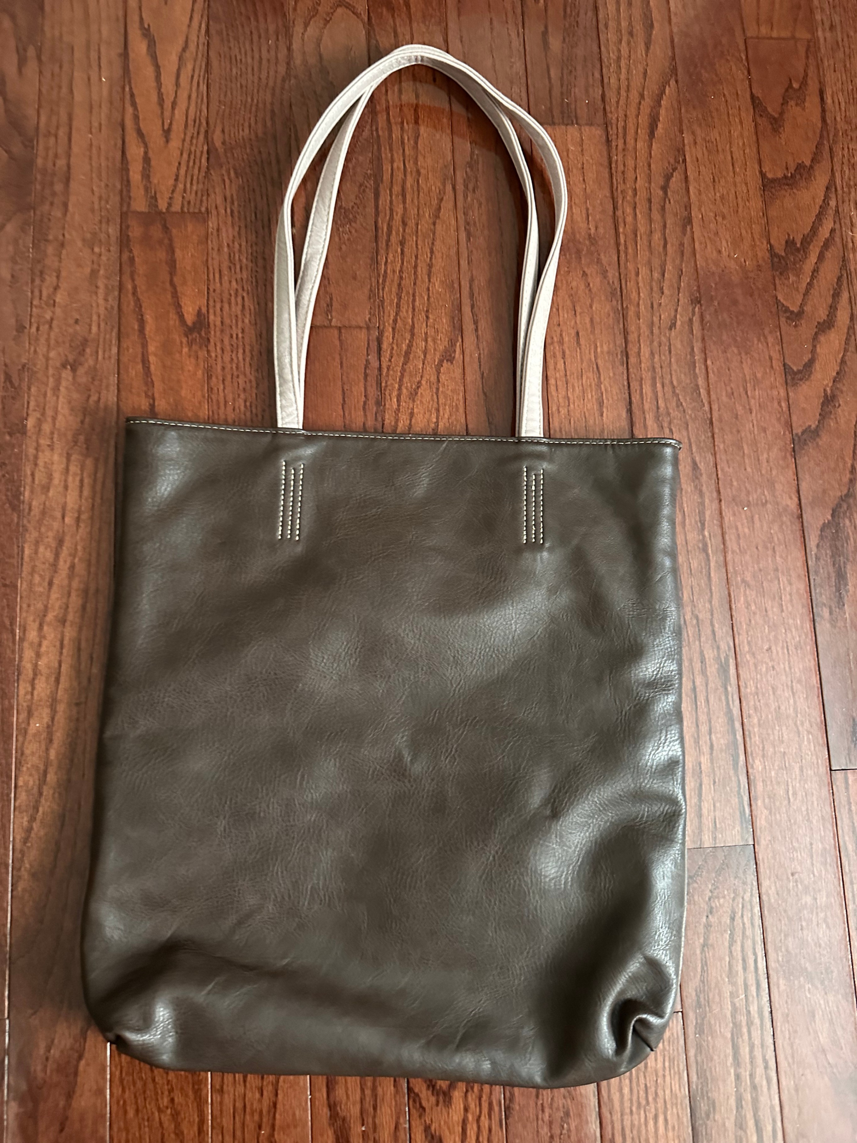 Brand New • Reversible Faux Leather • Shoulder Tote Purse - photo 4