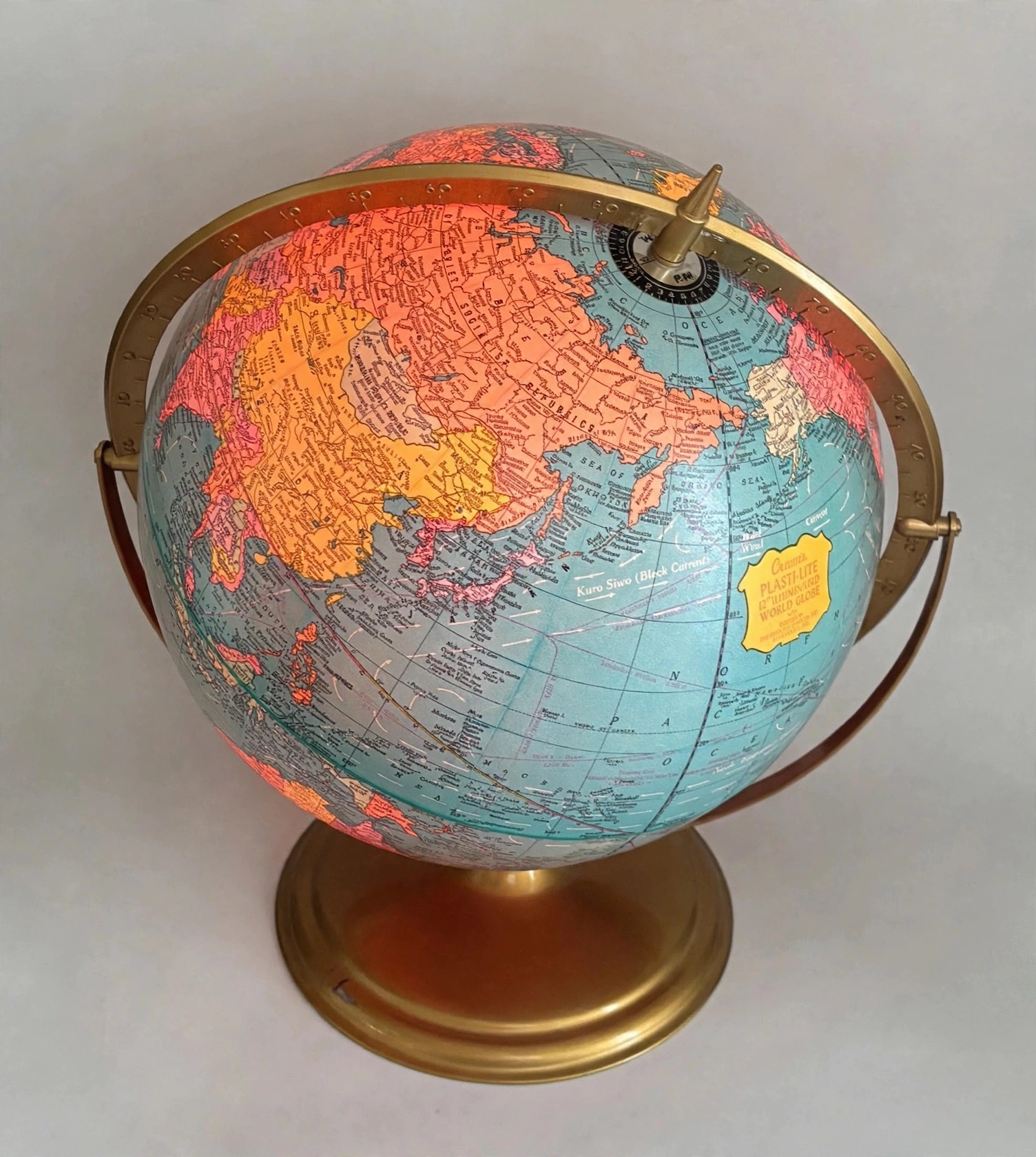 Cram's 12in Illuminated World Globe Plasti-Lite Gold Base - photo 4