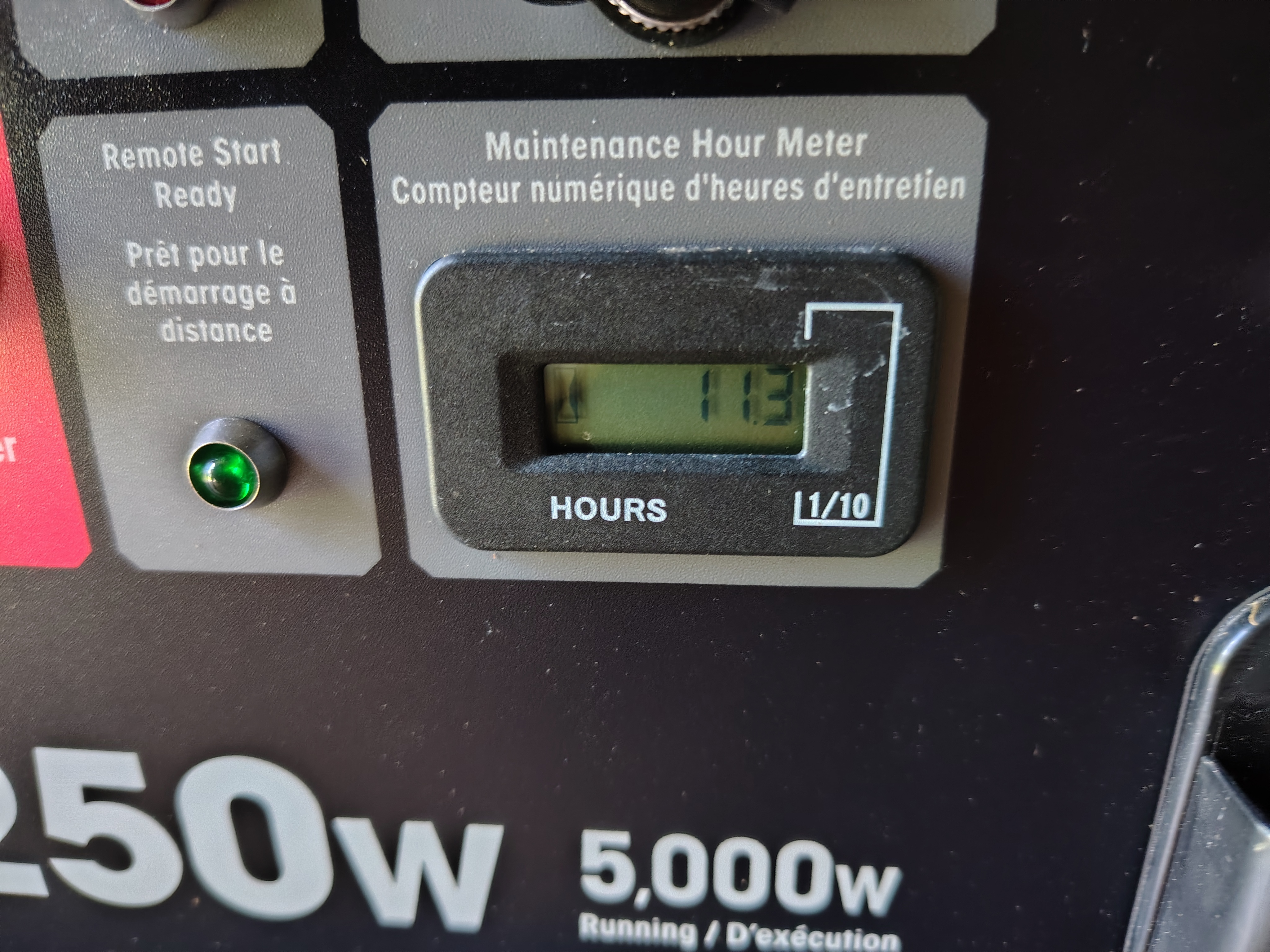 BENCHMARK Portable Gas Generator - with Remote Start, 6250W - photo 3