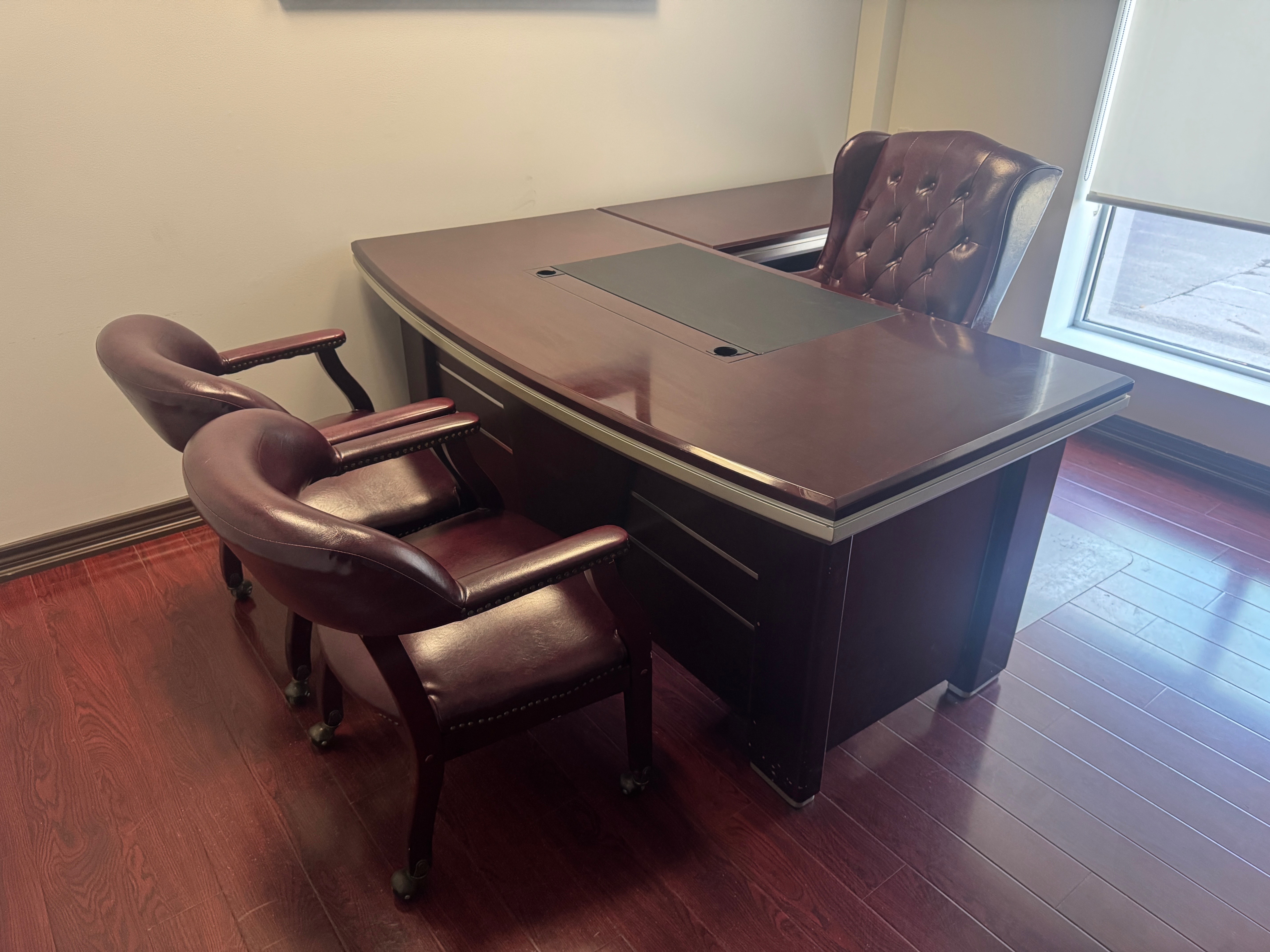 Office Furniture - photo 2