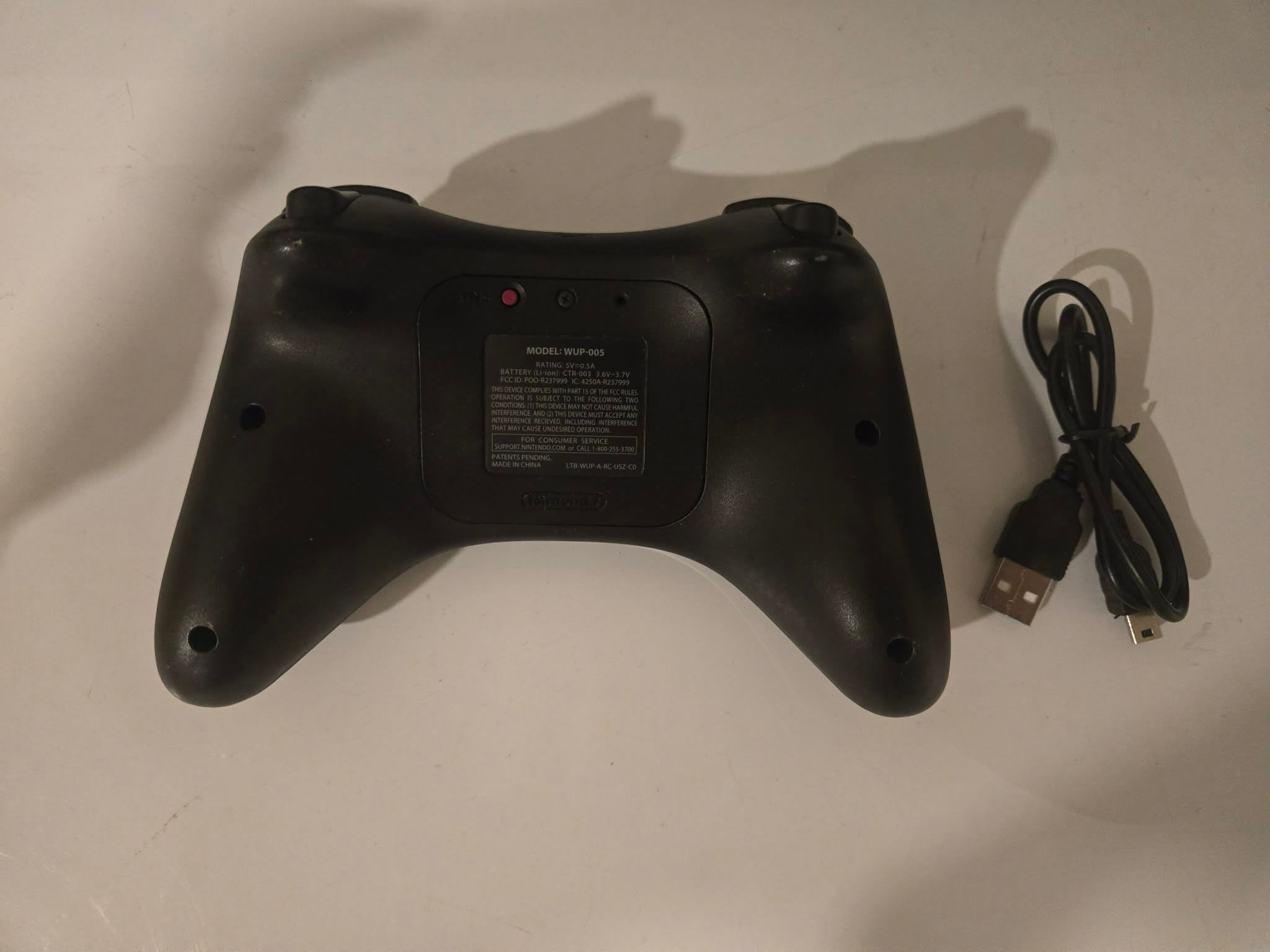 Wii U Pro controller WiiU - photo 2