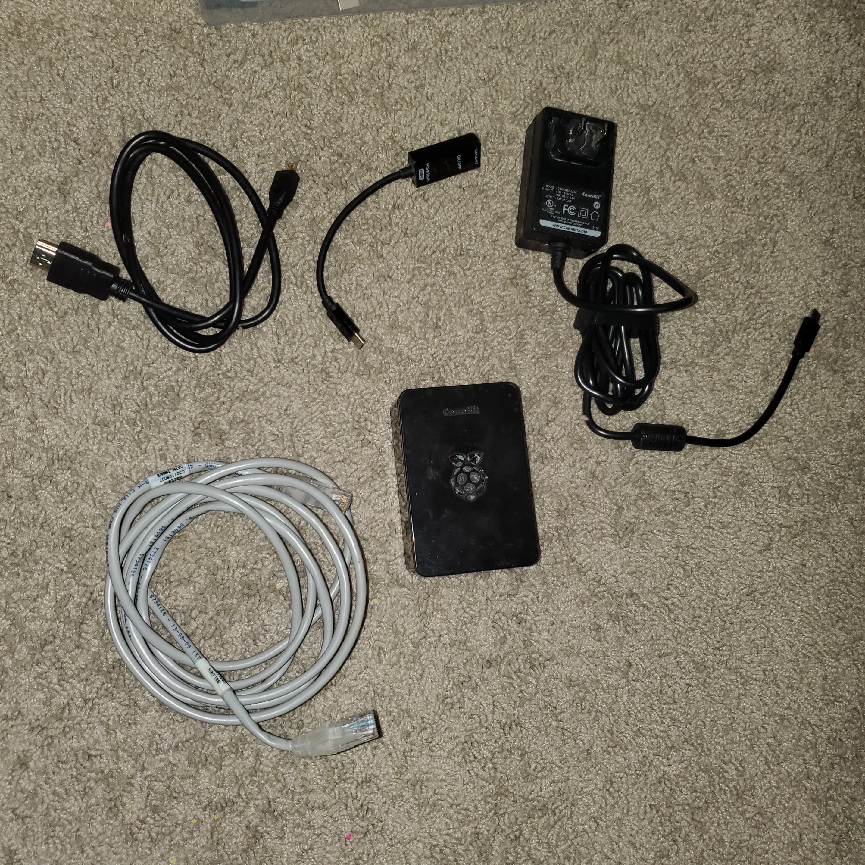 Canakit Raspberry Pi 4B Extreme Kit (8GB RAM / 128GB Storage) - photo 2