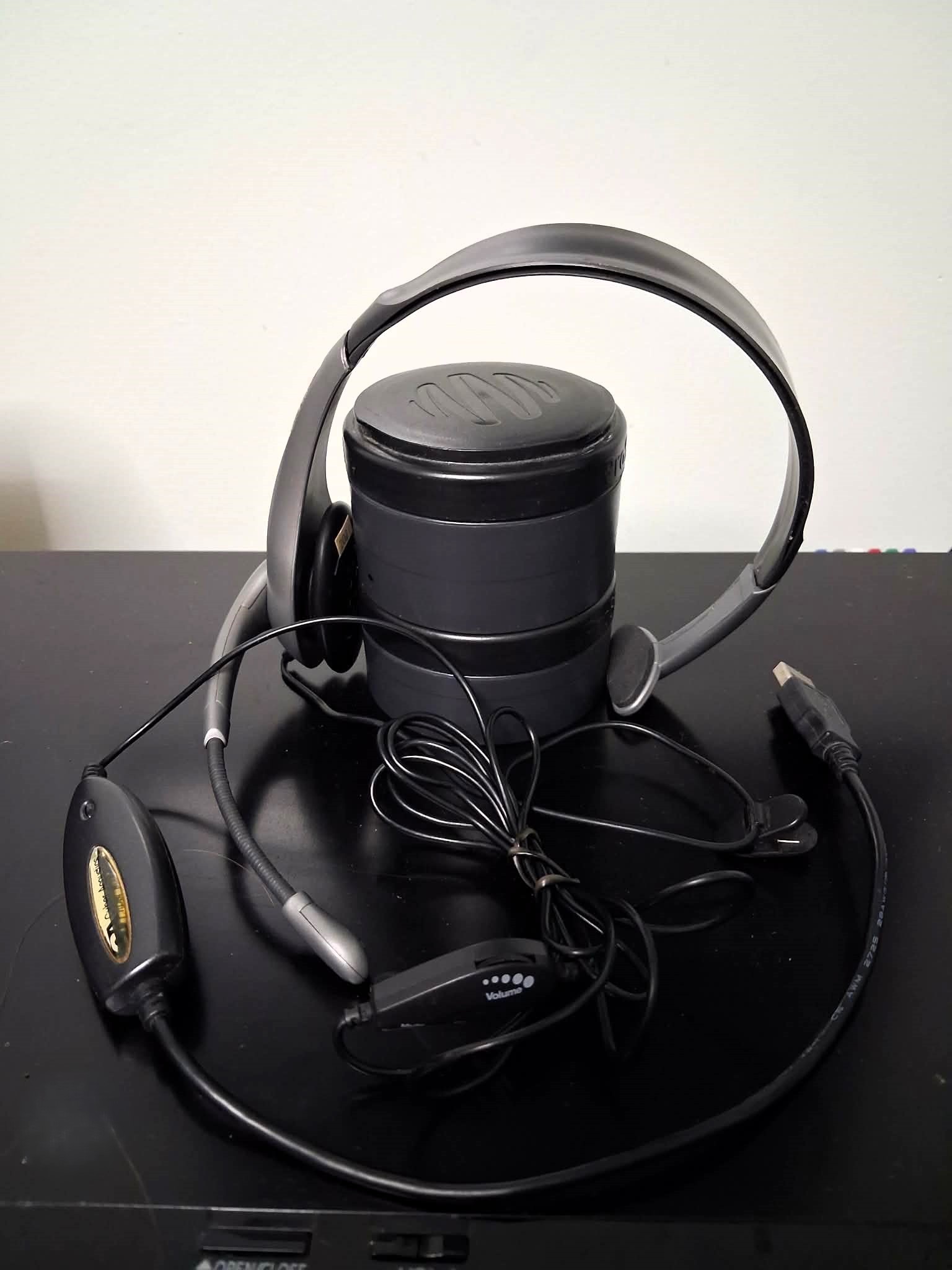 Cyber Acoustics USB PC Headset Noise-Canceling Mic - Excellent