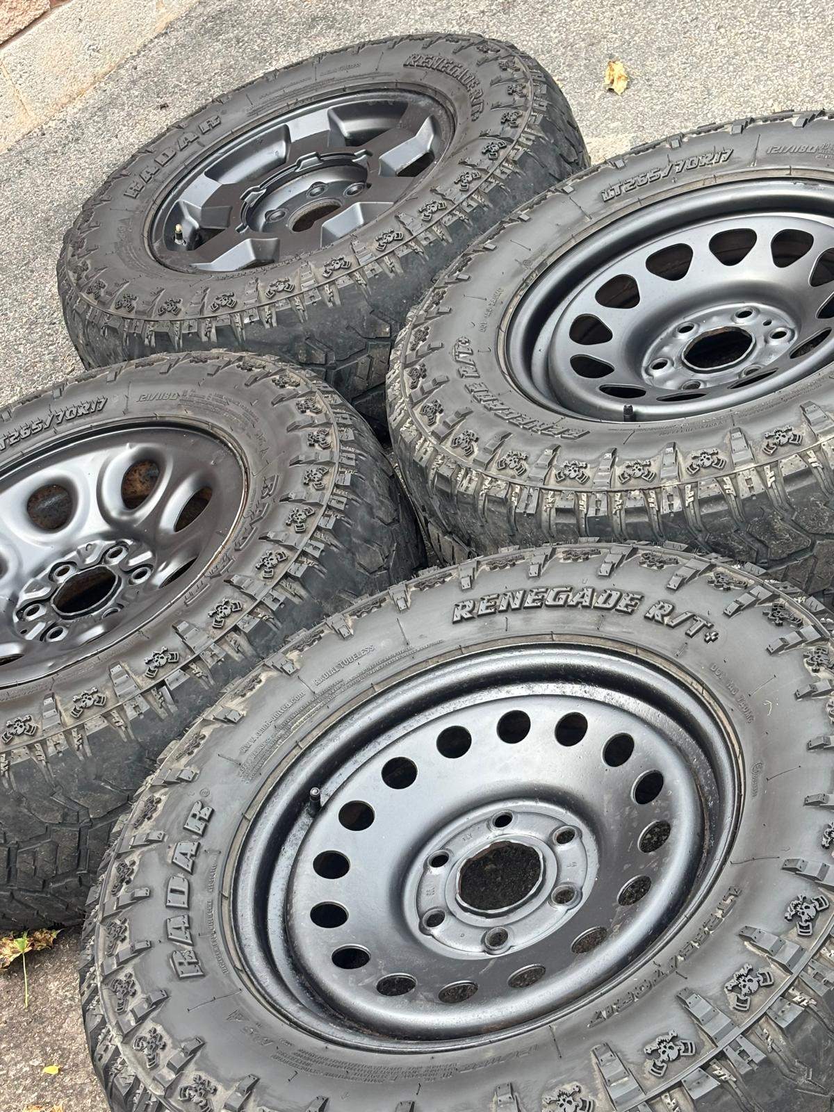 17”GM rims(6x139)+LT265/70/R17 R/T-Tahoe/Sierra/Silverado/Yukon - photo 3