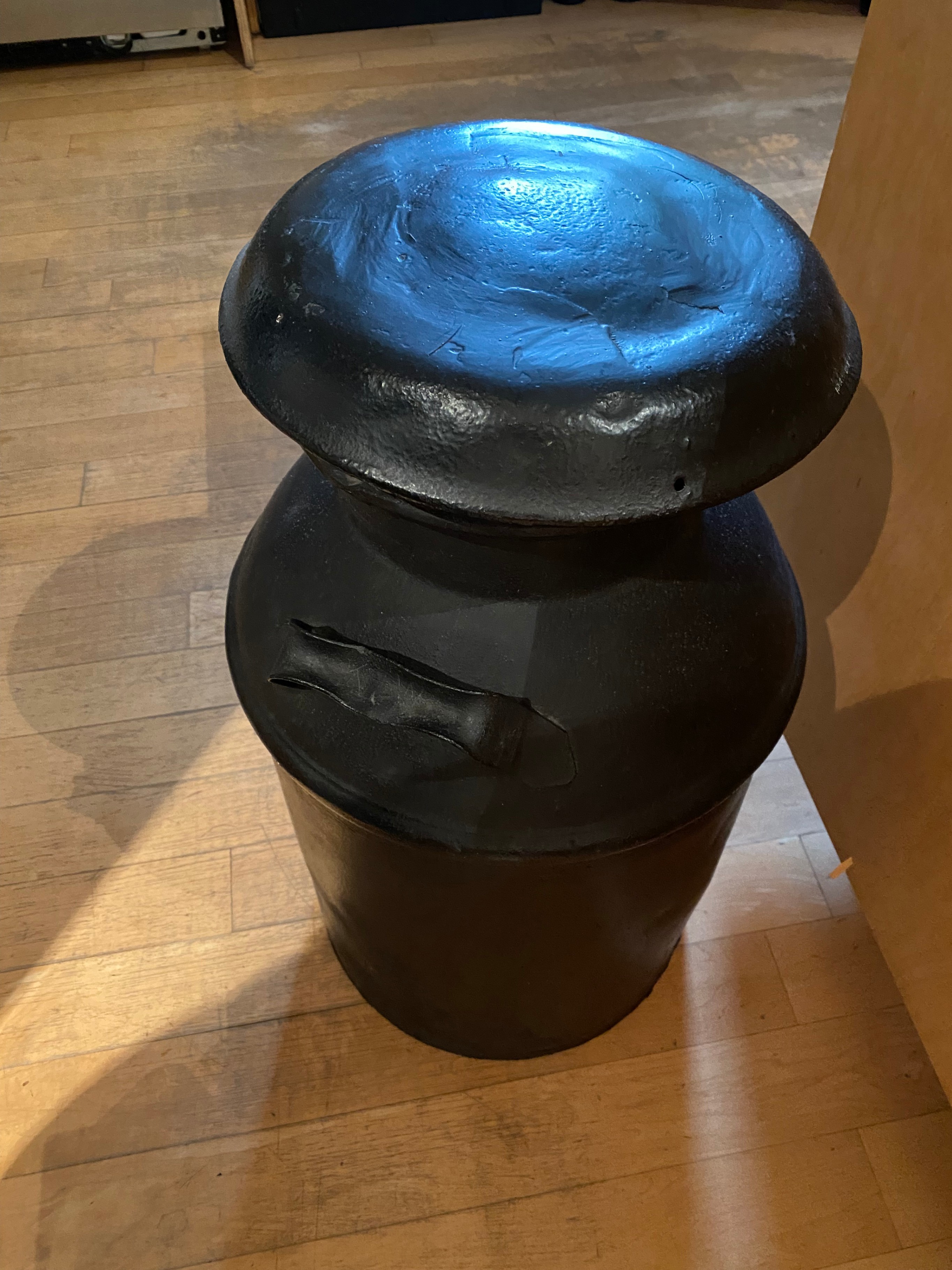 Antique Metal Milk Can: Painted Black - photo 3