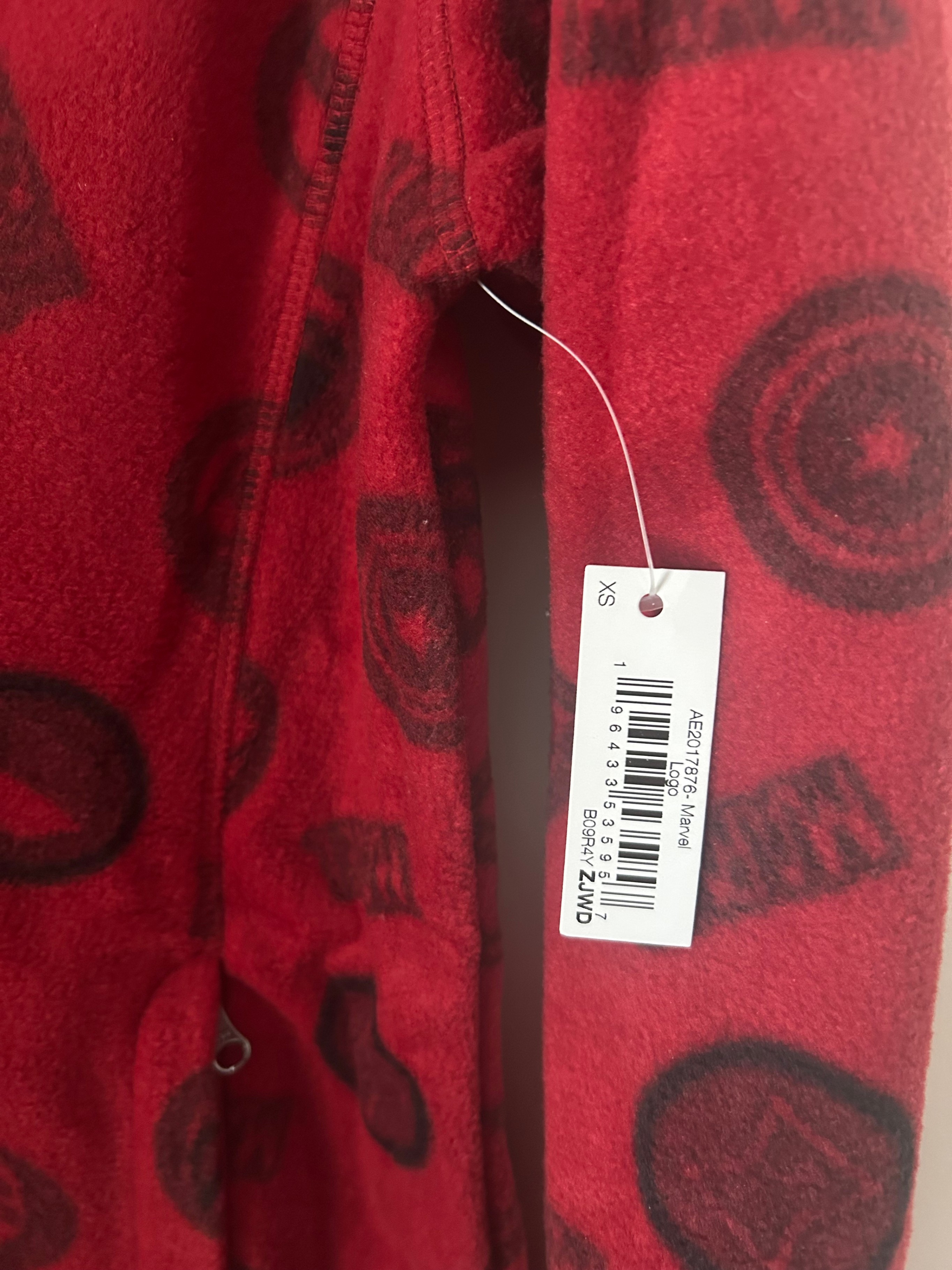 Amazon Essentials Marvel Fleece Quarter-Zip Pullover - photo 2