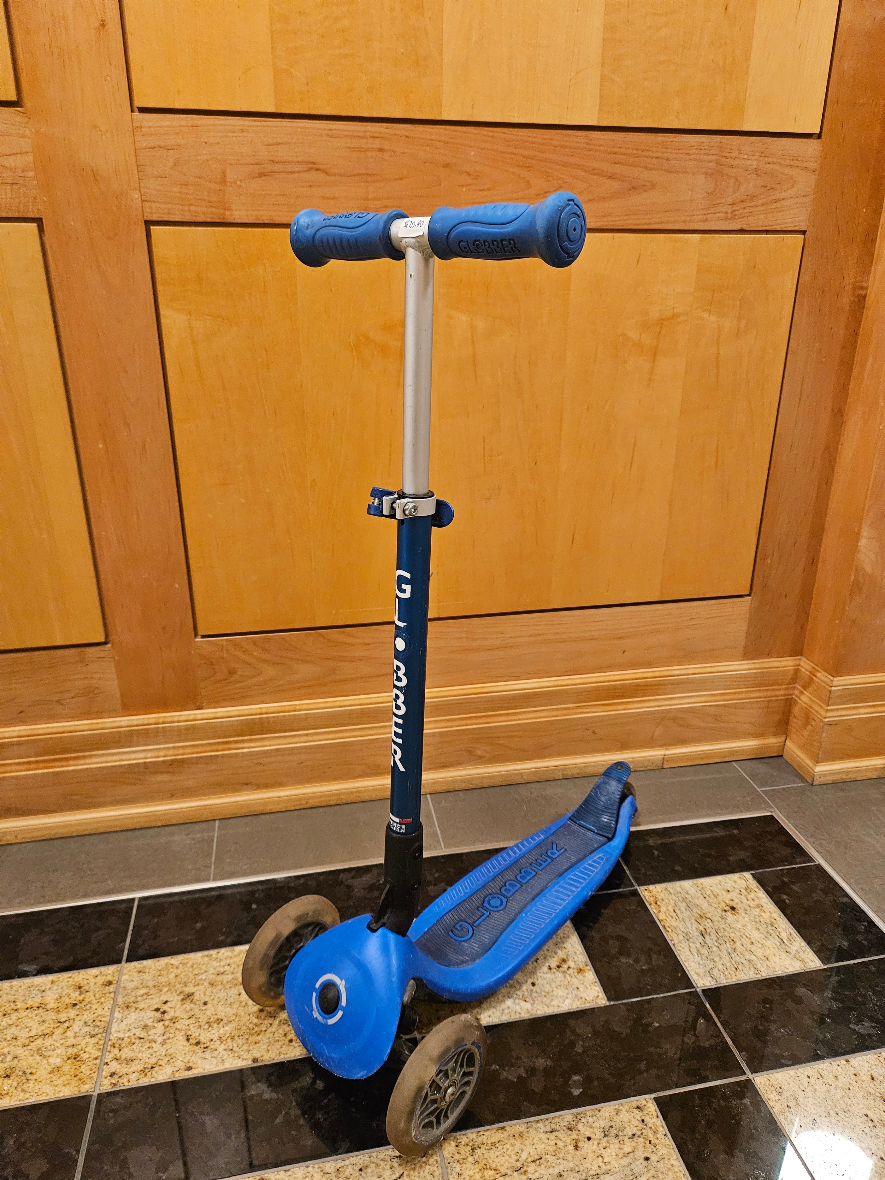 Globber Children's Scooter